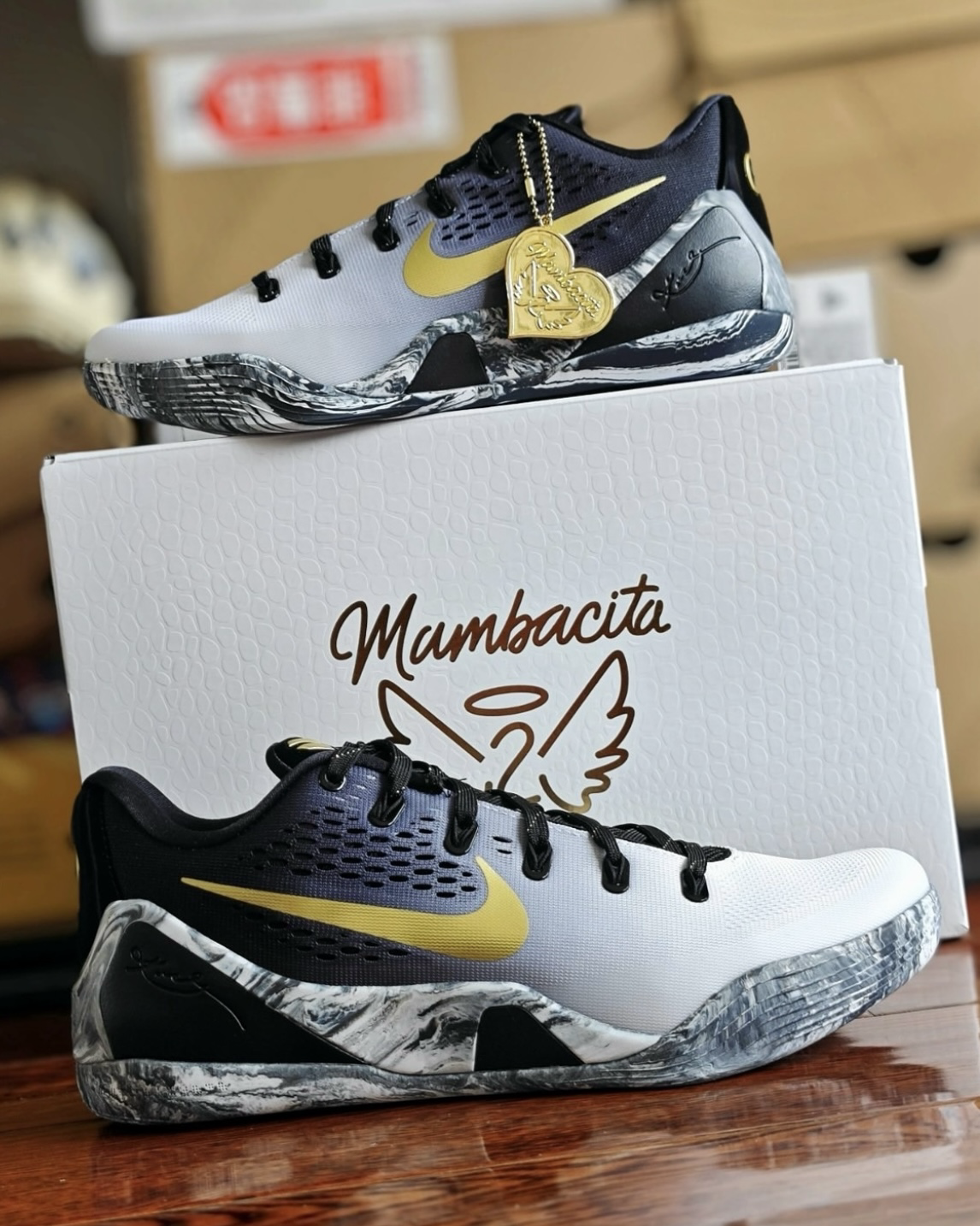 Nike Kobe 9 Protro EM Mambacita 黑白 漸層 紀念款 GIGI 科比 九代 實戰籃球鞋