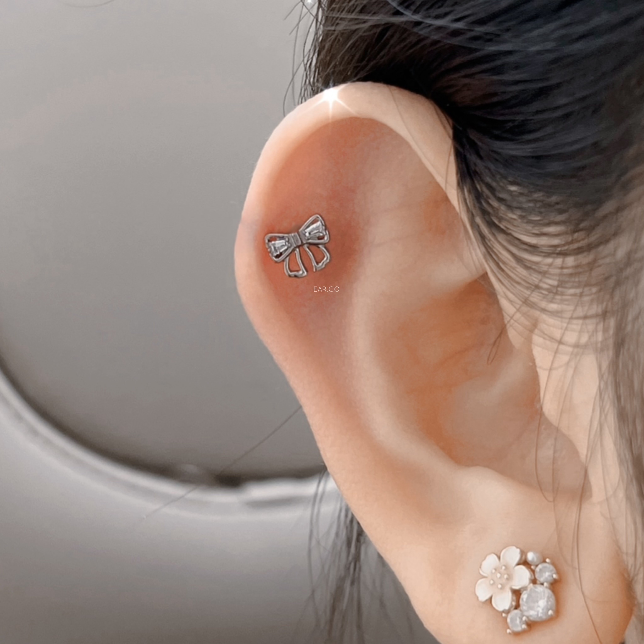 夢幻蝴蝶結平頭耳門/耳珠/耳骨釘 [G23 Titanium]