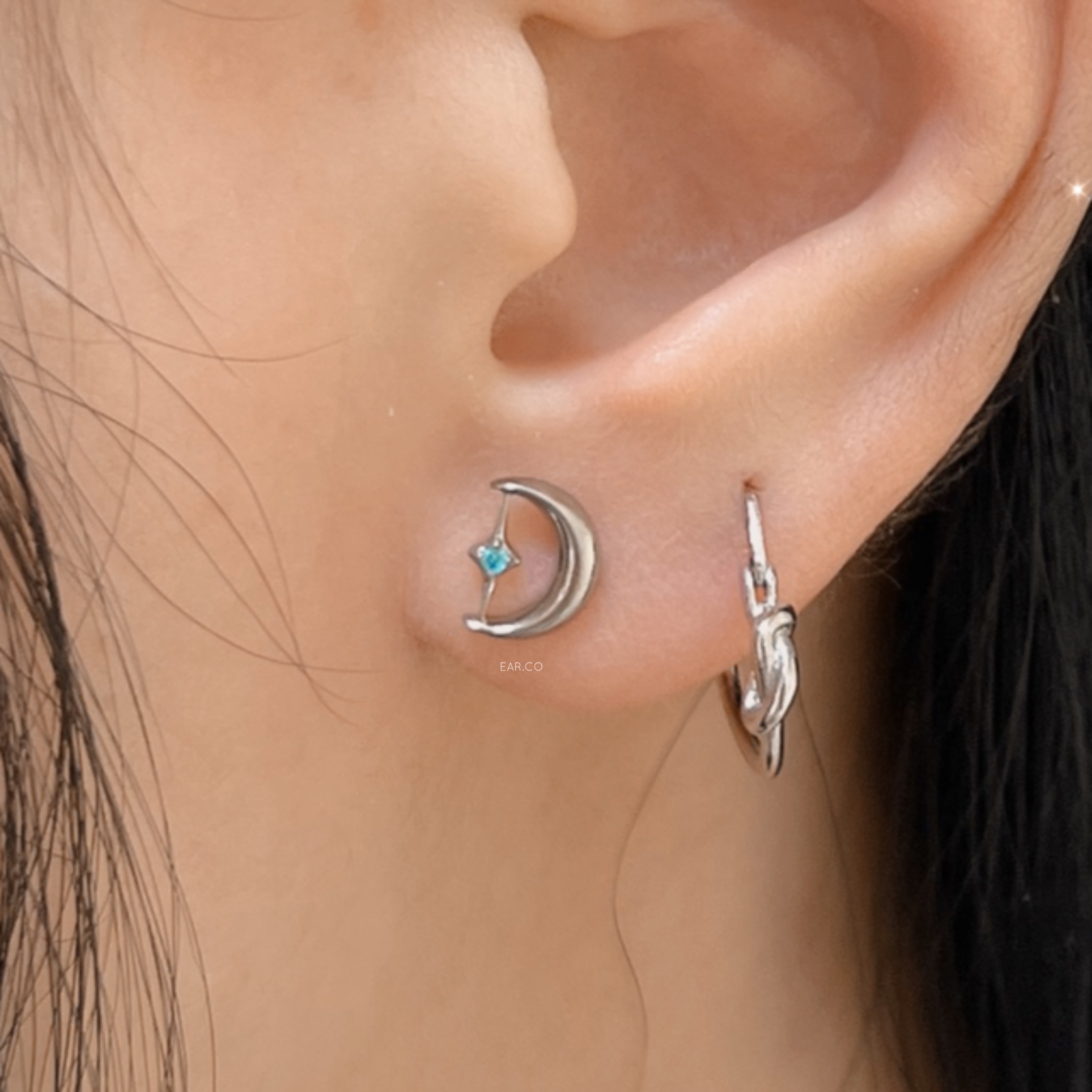 藍色星芒特色月亮平頭耳門/耳珠/耳骨釘 [G23 Titanium]