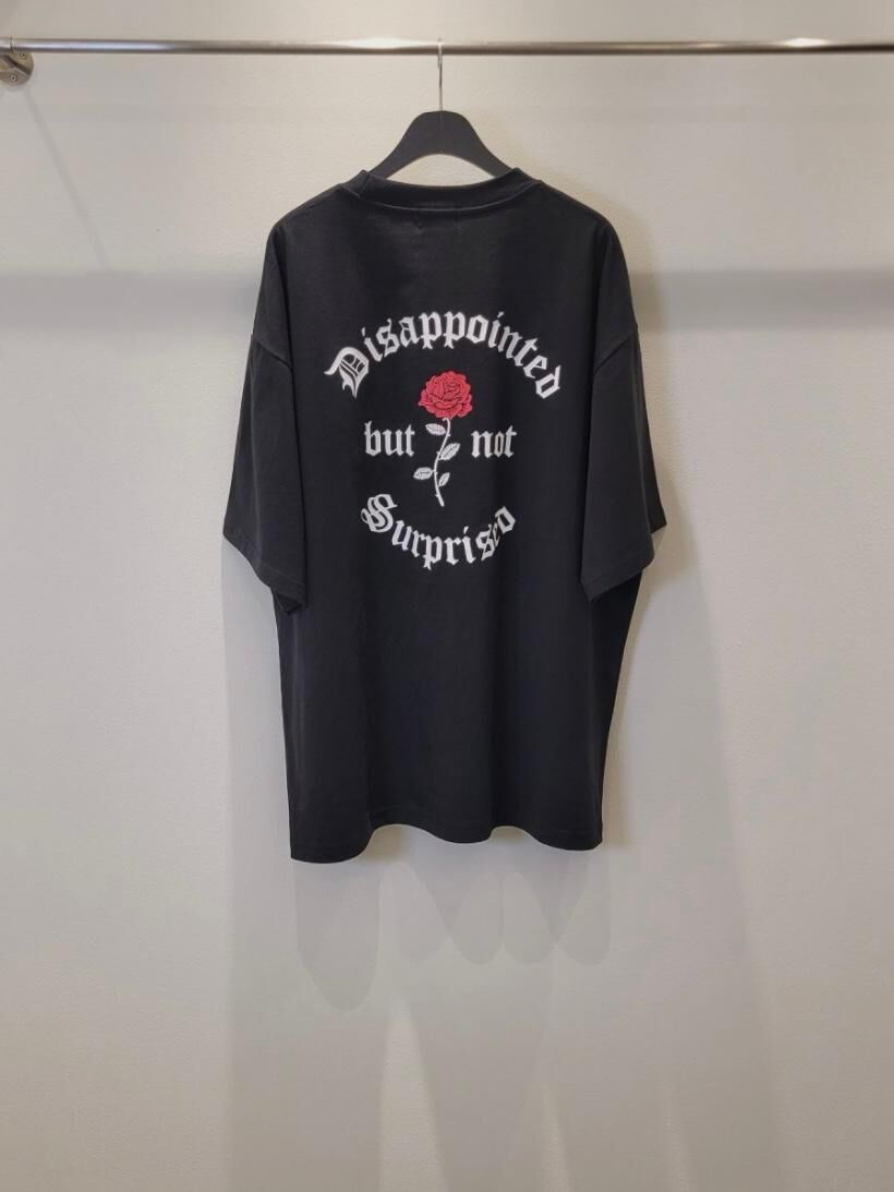 OverSize玫瑰圖案英文字短袖Tee T5700