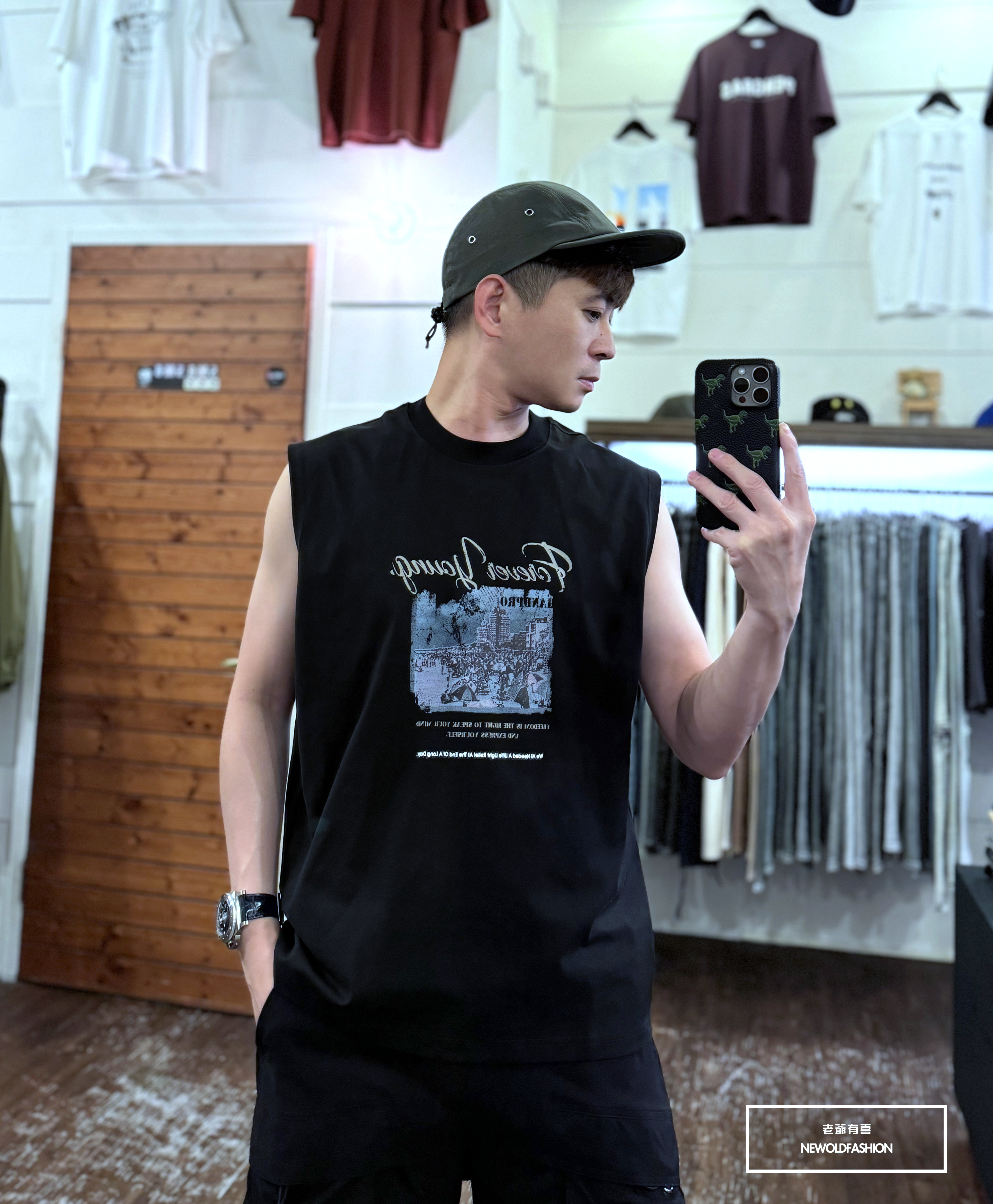 『新品上市』重磅Young素描海景棉質背心(NOF2405S8004)-黑