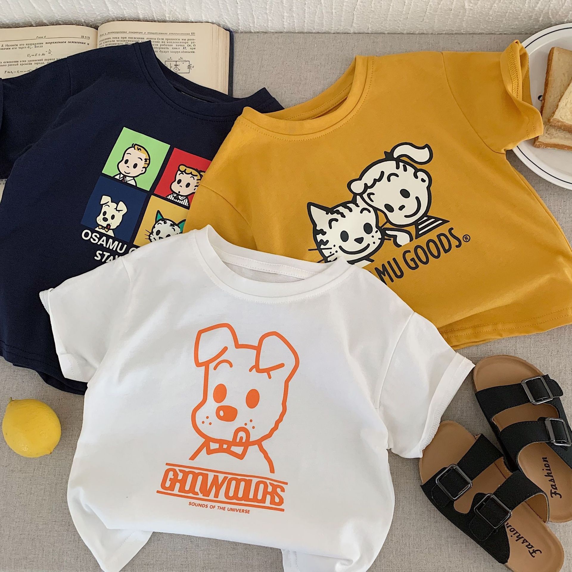 日系童趣塗鴉上衣