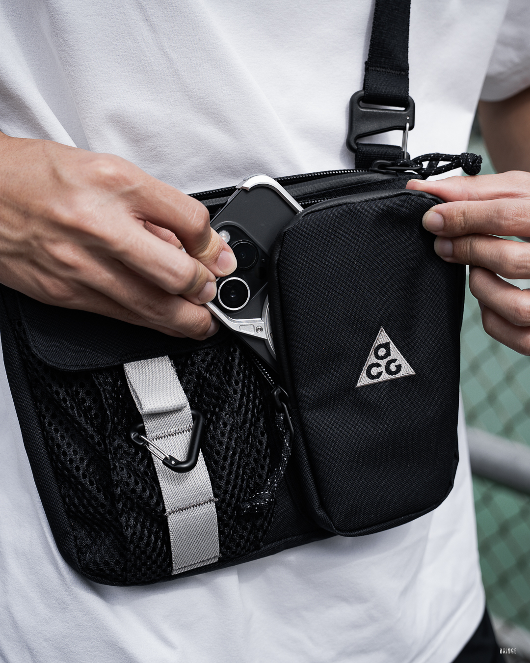 『 出國最強配置 一包搞定 』Nike ACG “Daymax” Crossbody