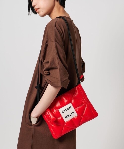 CITEN / padded shoulder bag