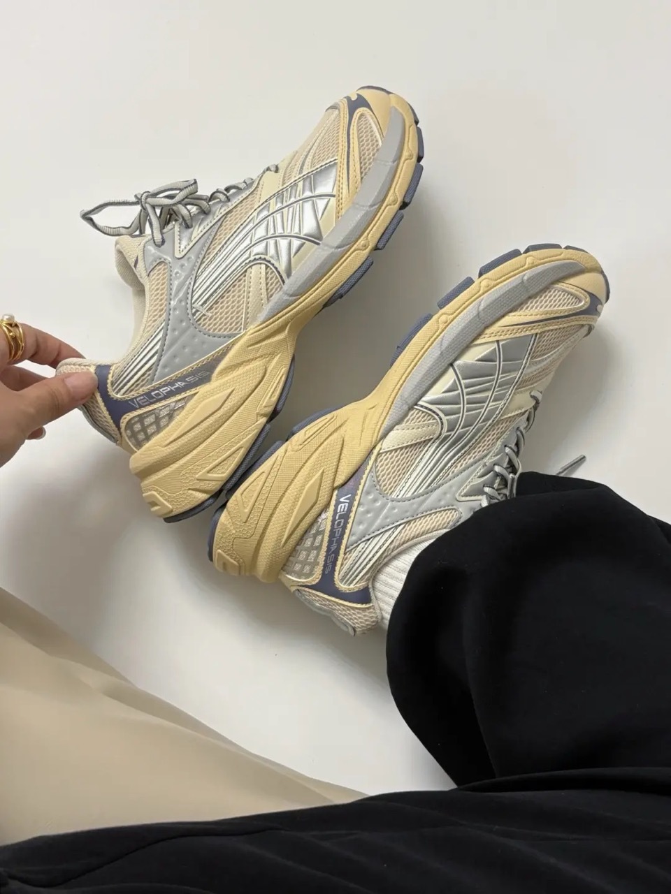 PUMA VELOPHASIS LITE 銀翼 海鹽銀灰 奶黃色 米色 仿舊復古 厚底 增高 男女鞋 406204-03 / 預購