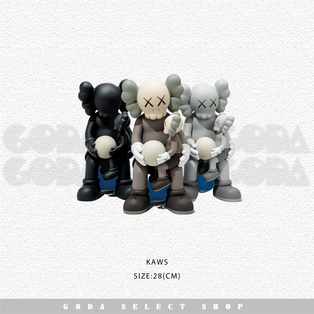 KAWS HOLIDAY THAILAND - 三色 公仔