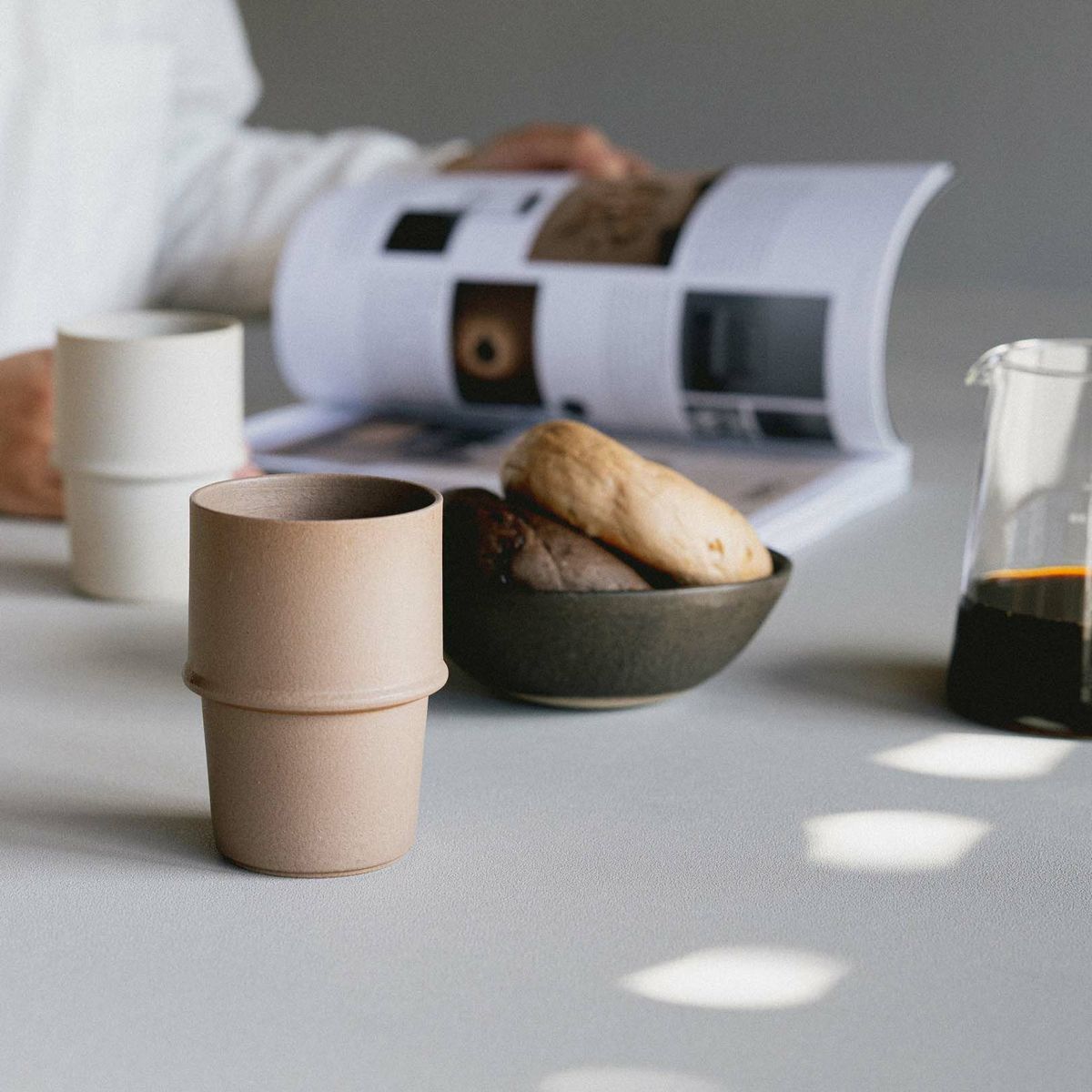 明山窯 HIJICA 水杯 煙燻棕｜信樂燒