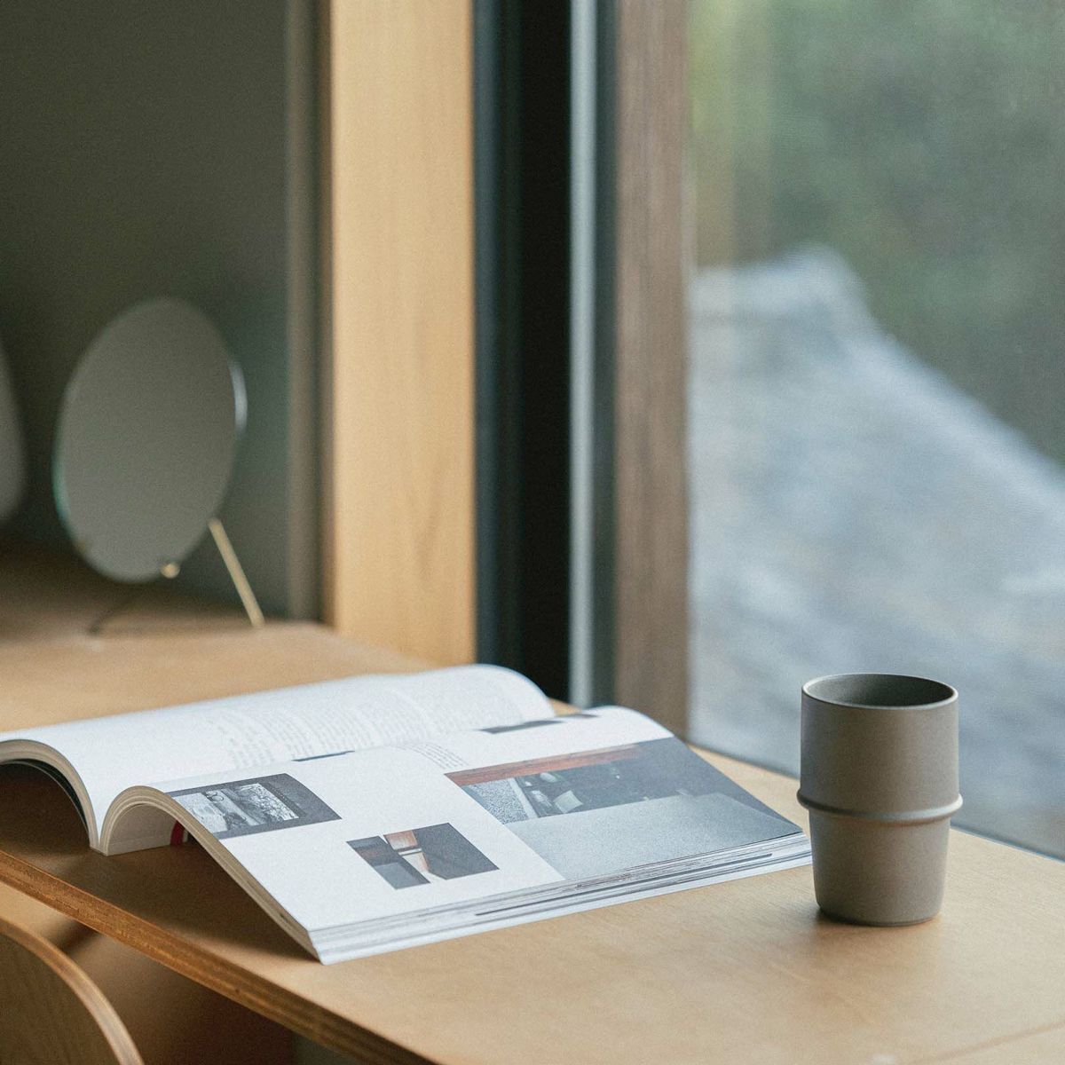 明山窯 HIJICA 水杯 岩石灰｜信樂燒