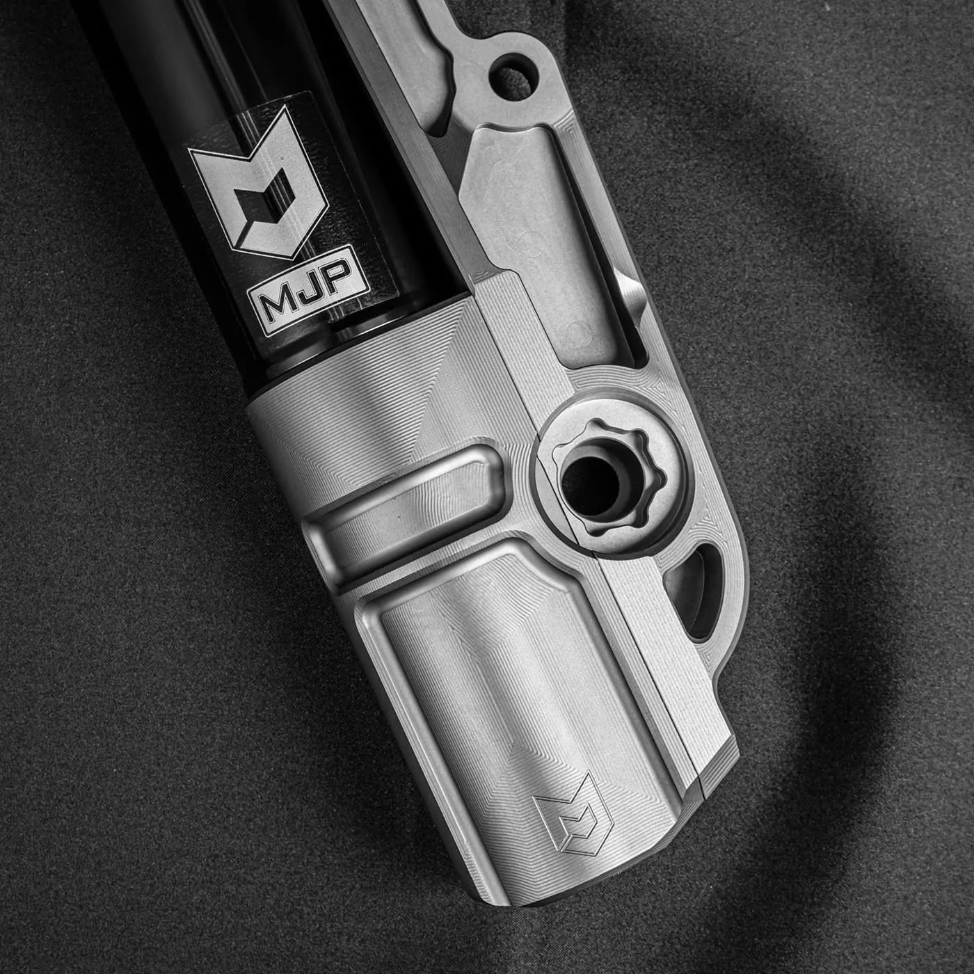 MJP SF351 前叉避震器