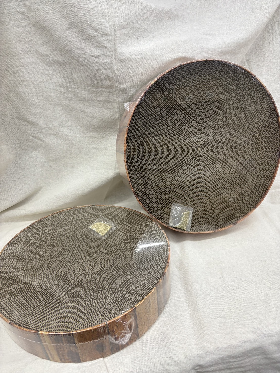 T.N.A. 悠遊 | 圓形貓抓盆 - 木紋(中)-36×36×8cm