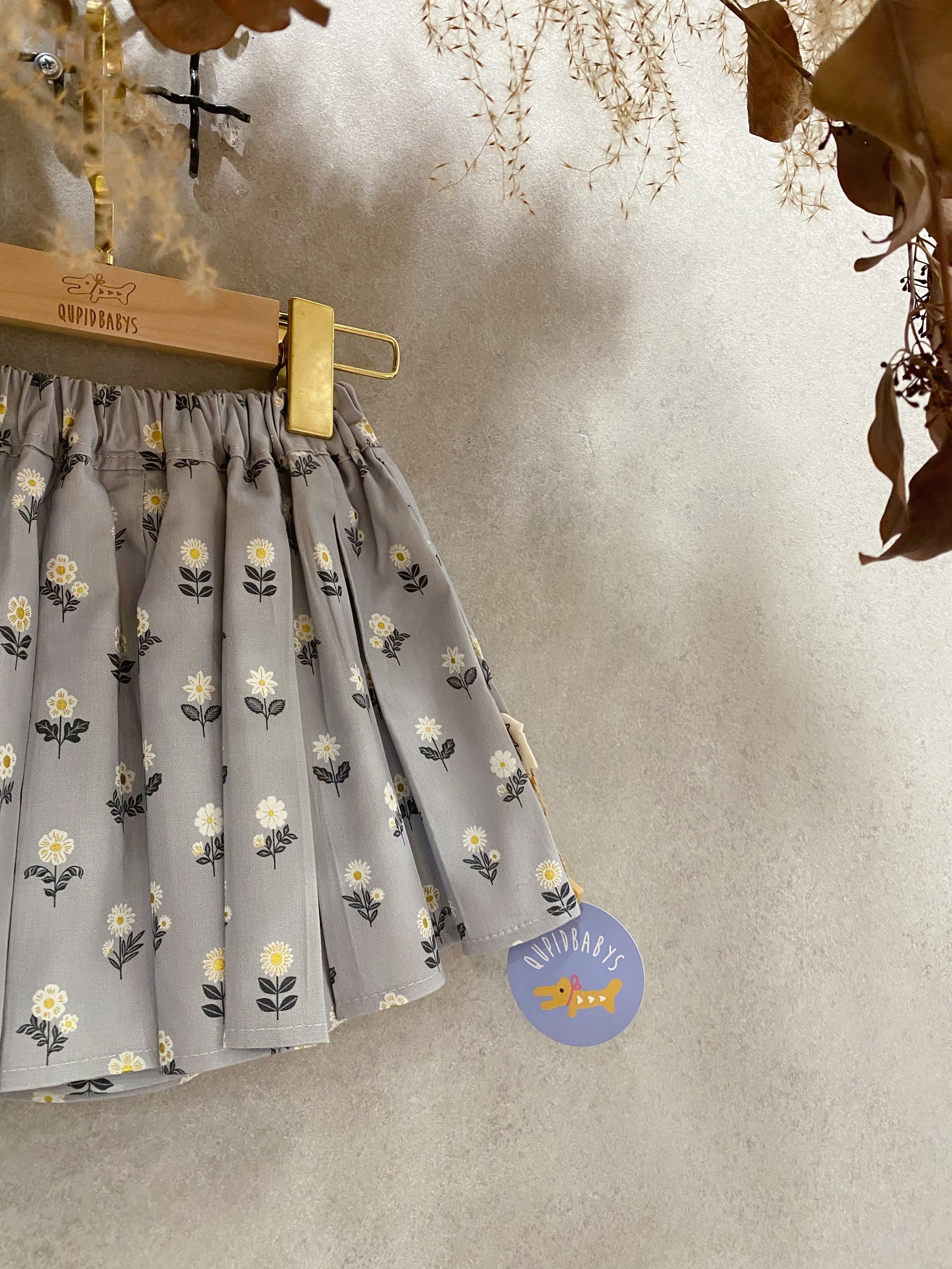 灰底燙金小白花 百摺褲裙(80)