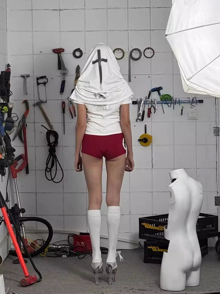 ROCKSTA GIRLS 街頭已死 披肩頭巾