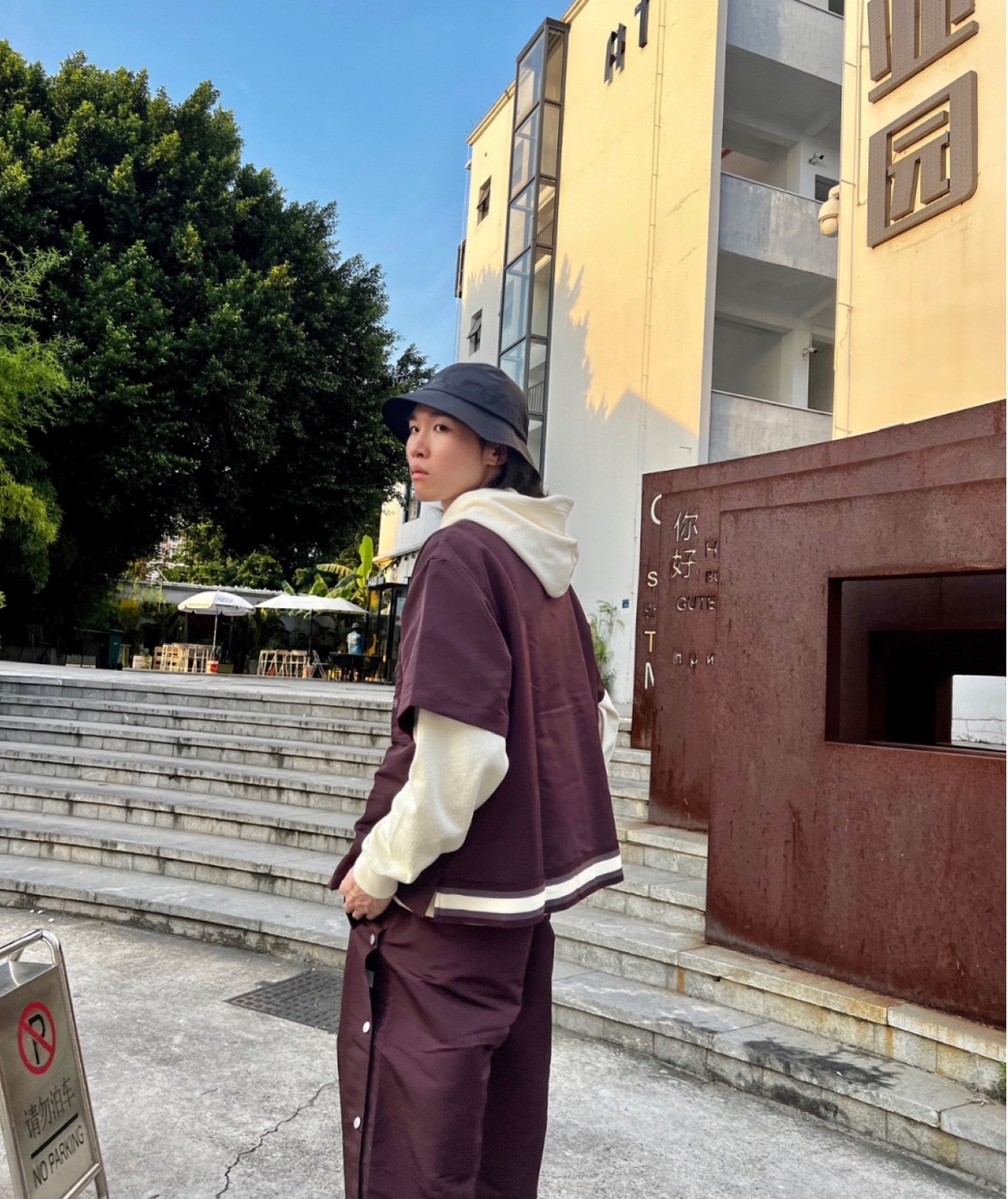 Jordan x A Ma Maniére 聯名 刺繡工裝短袖襯衫 紅色款