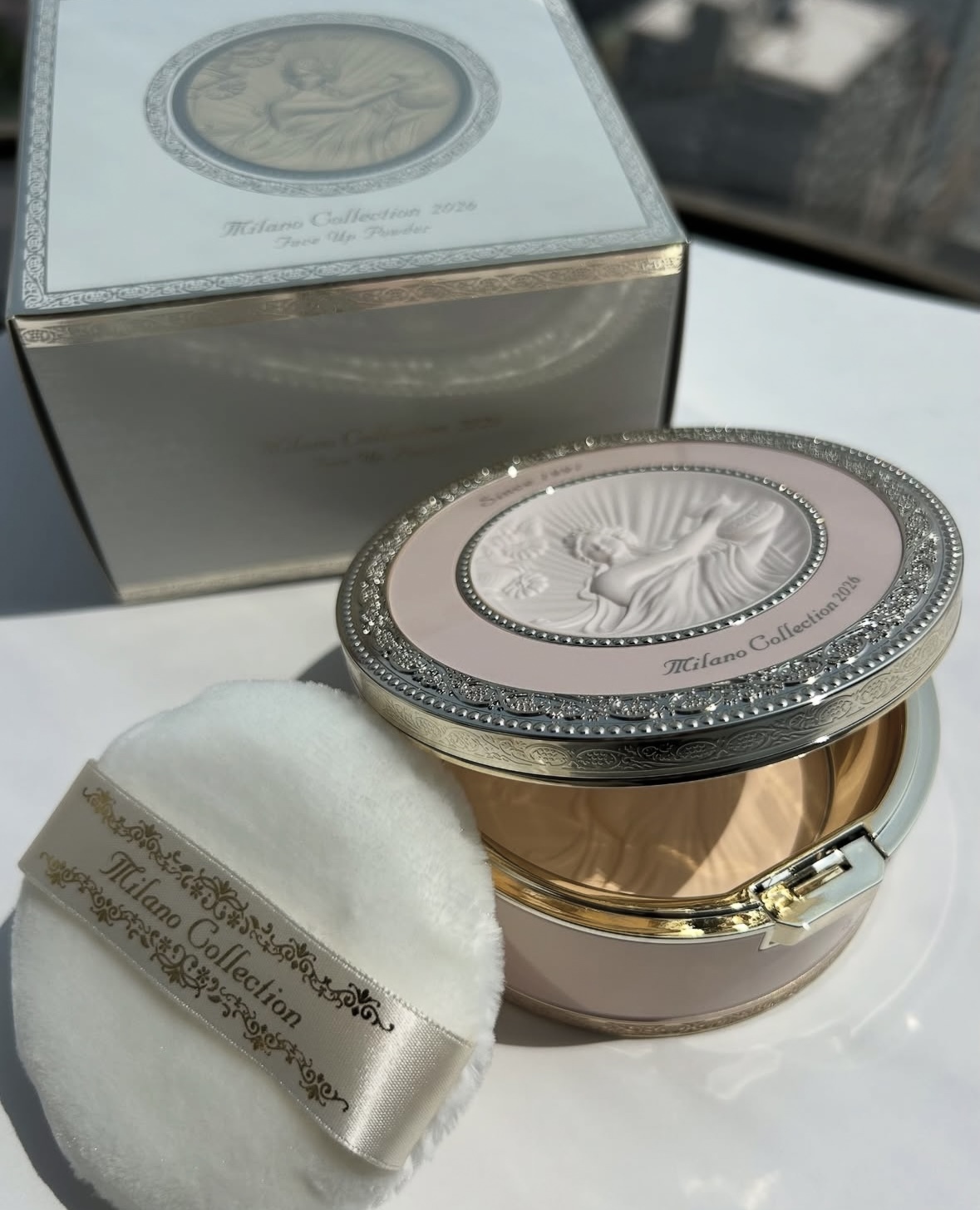 [限定] KANEBO Milano Collection Face Up Powder 2026 米蘭系列 女神蜜粉餅 高保濕遮瑕