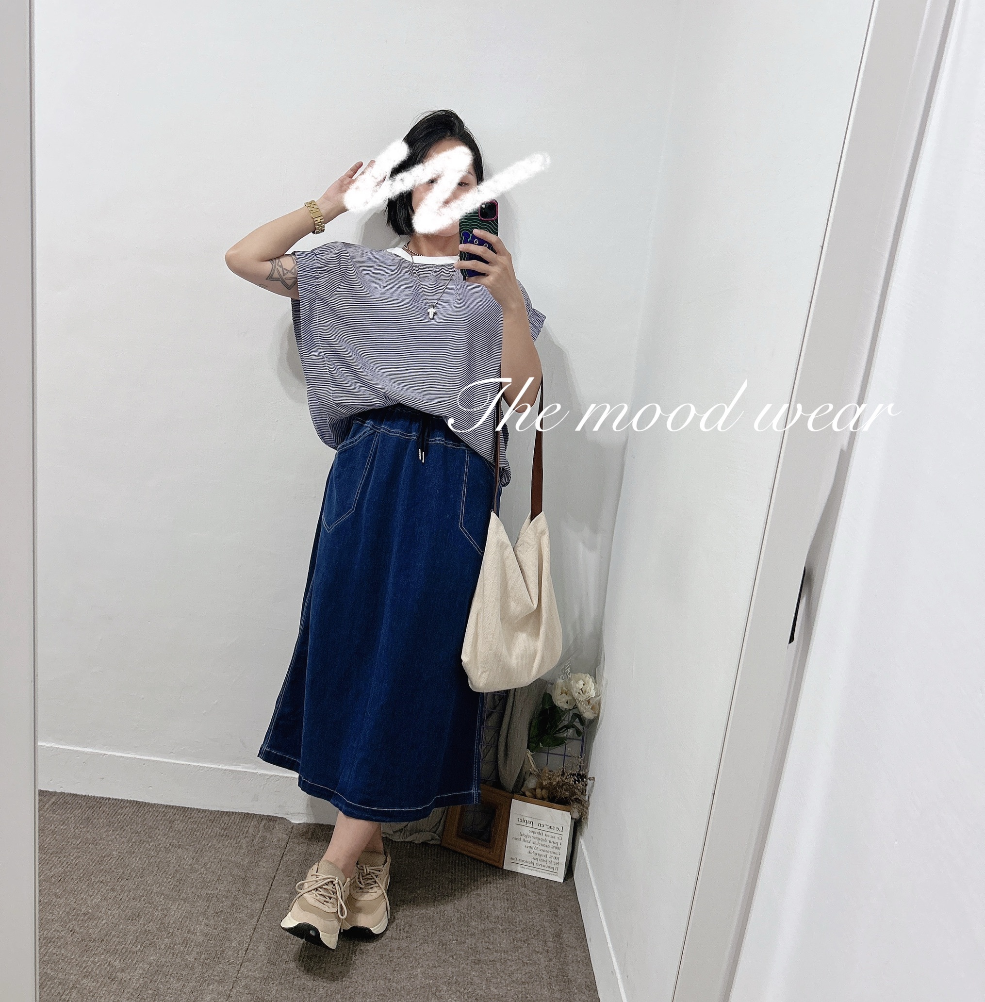 自留款超涼感無肩線設計細條紋上衣