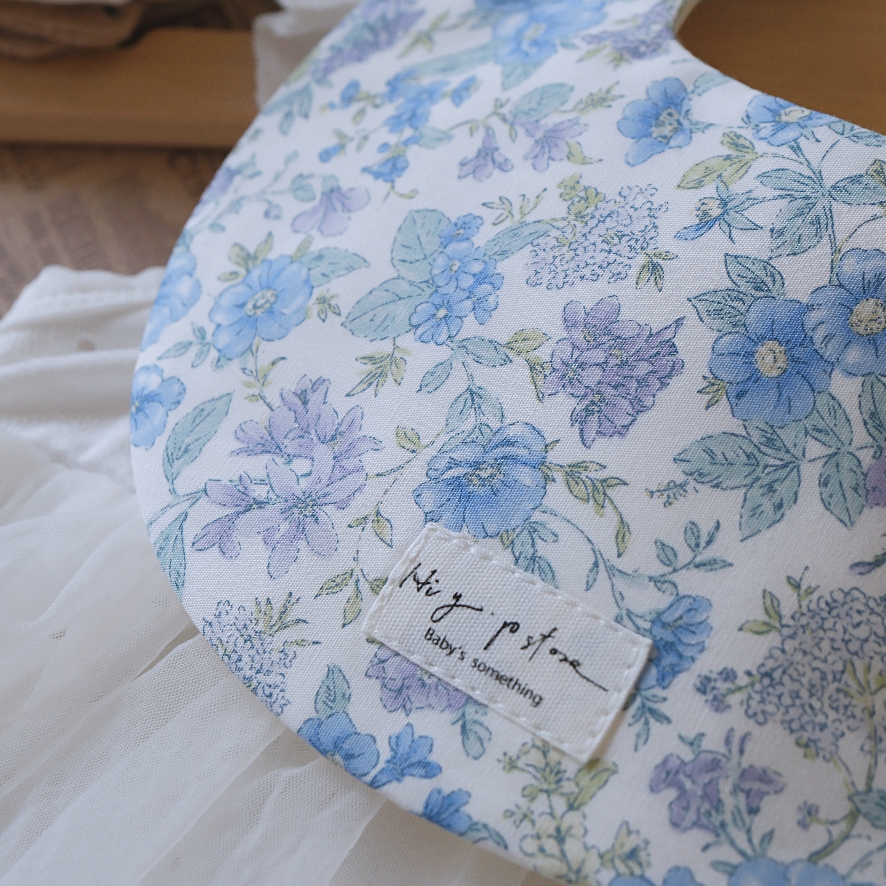 Hi Y.P store-手作圍兜-藍花詩語