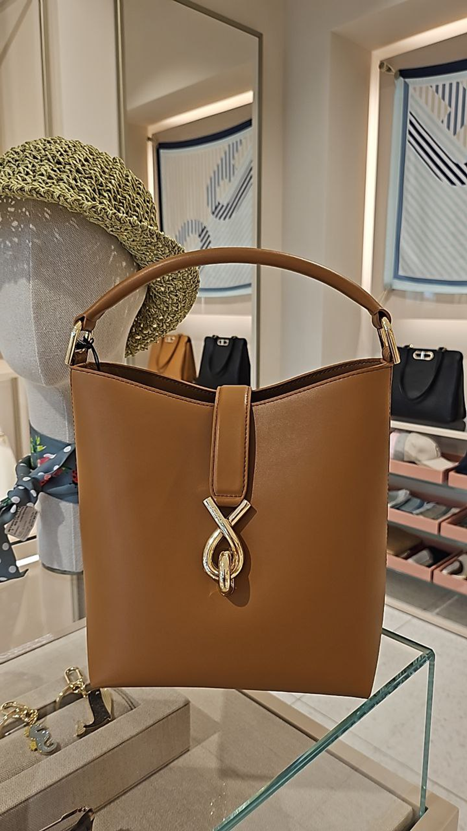 [E] FURLA BRANDY WB01648 BX3628 RY000 MIANOVA S BUCKET BAG, 8050597599991 (EF16)