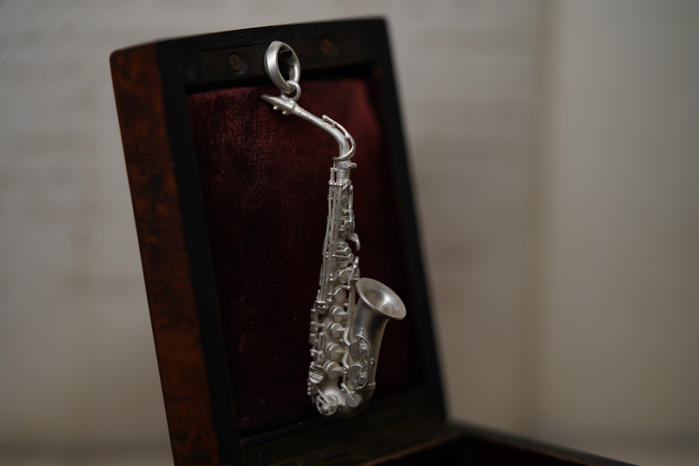 銀匠 立體色士風吊墜