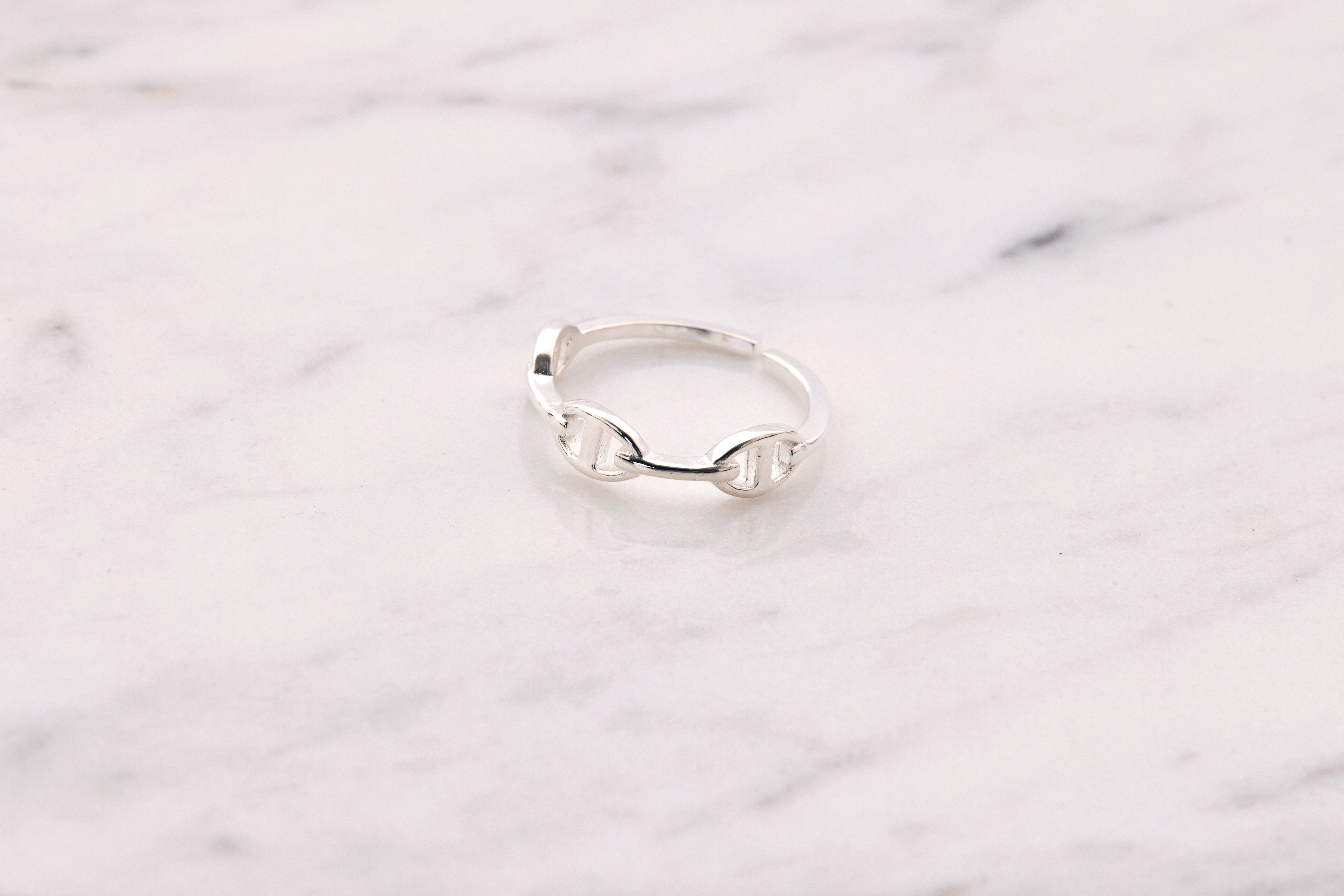 R1057  |  純銀豬鼻子尾戒戒指