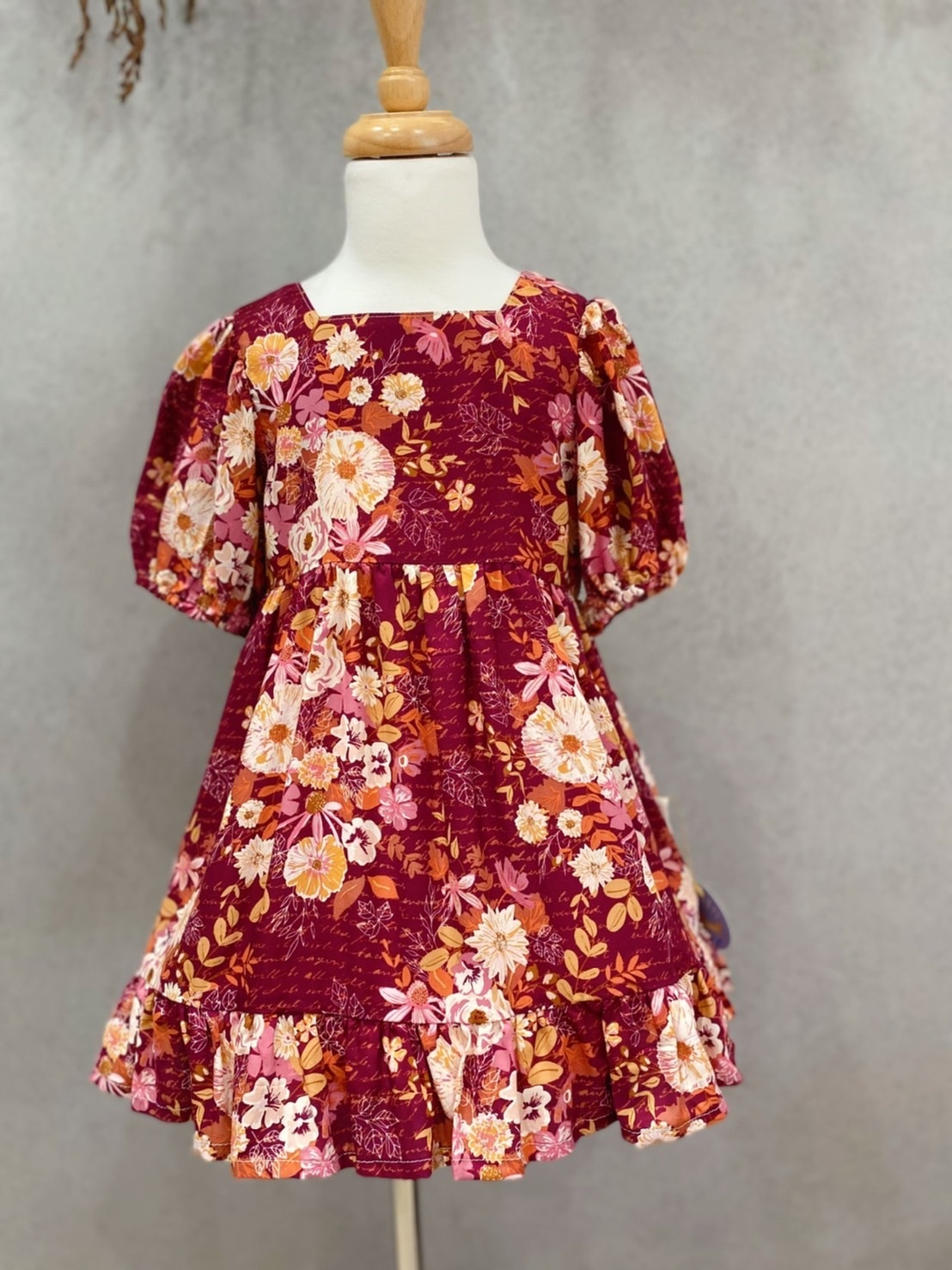 嫘縈暗紫文字向日葵 方方公主魚尾長洋裝(100)