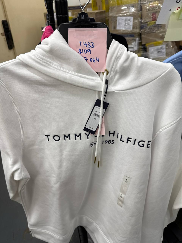 [S] TOMMY HILFIGER WHITE EMBROIDERED TOMMY LOGO HOODIE, 76J5309-101 (STH1228)