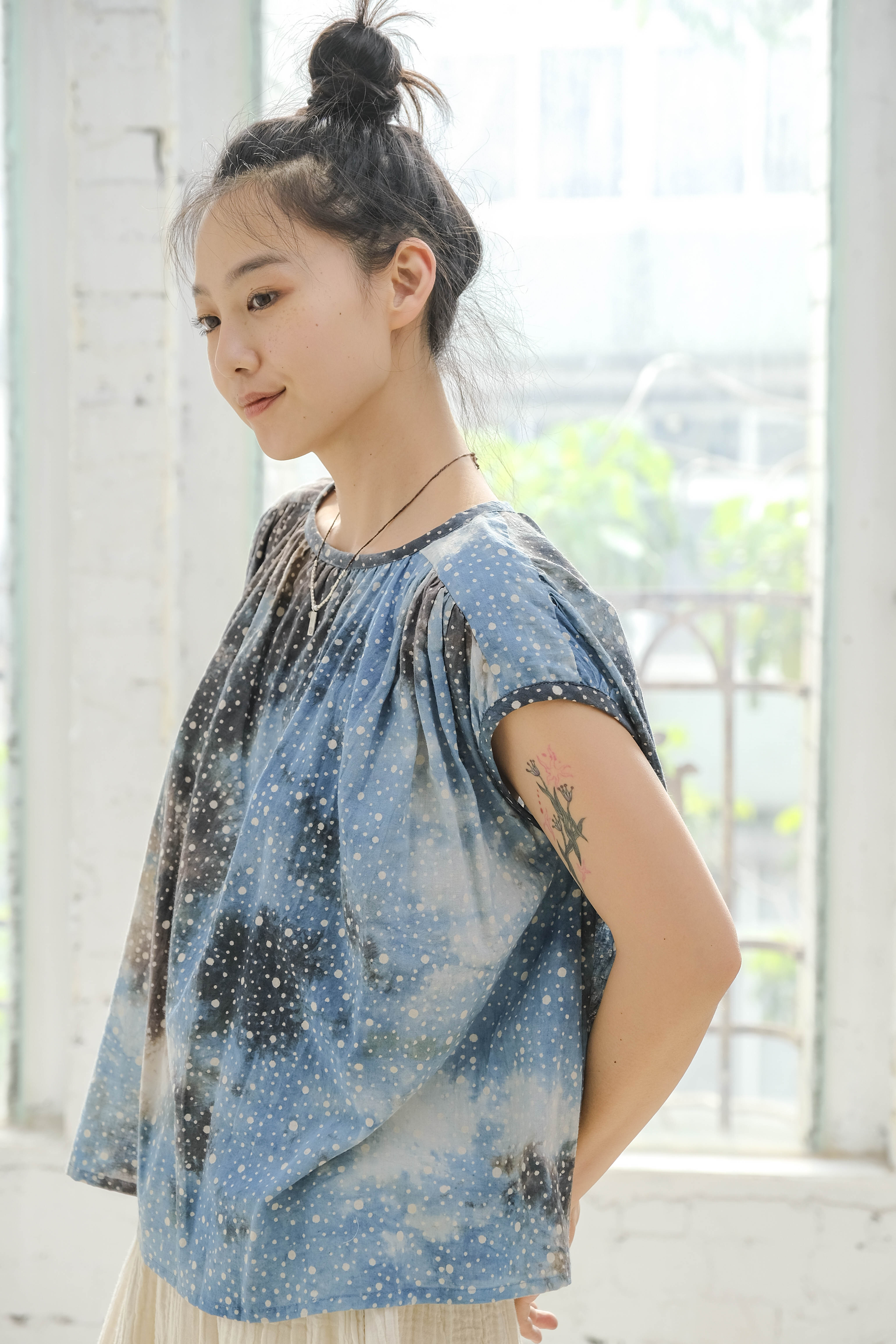 Kachua 單釦圓袖上衣 極光星點