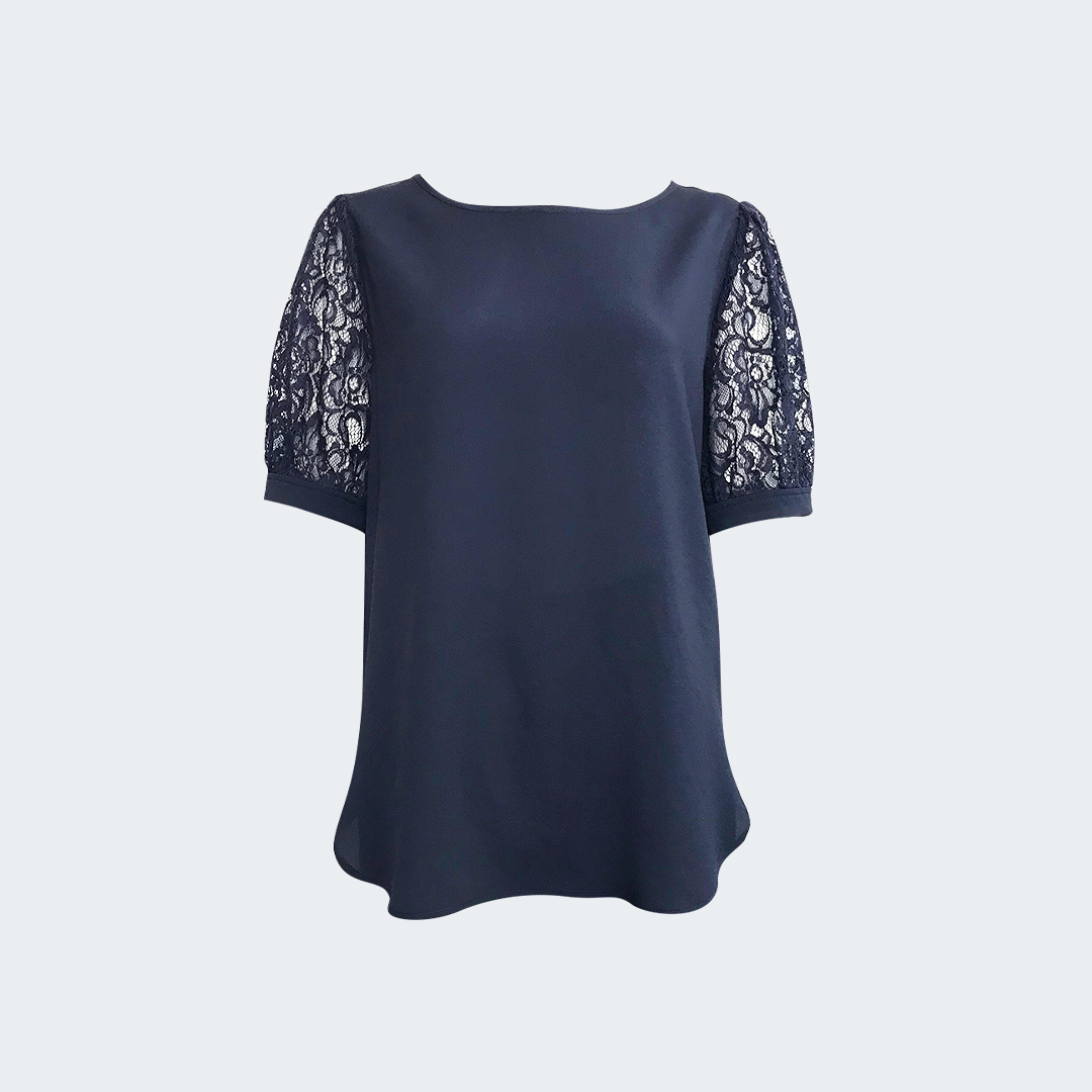 蕾絲袖拼接上衣