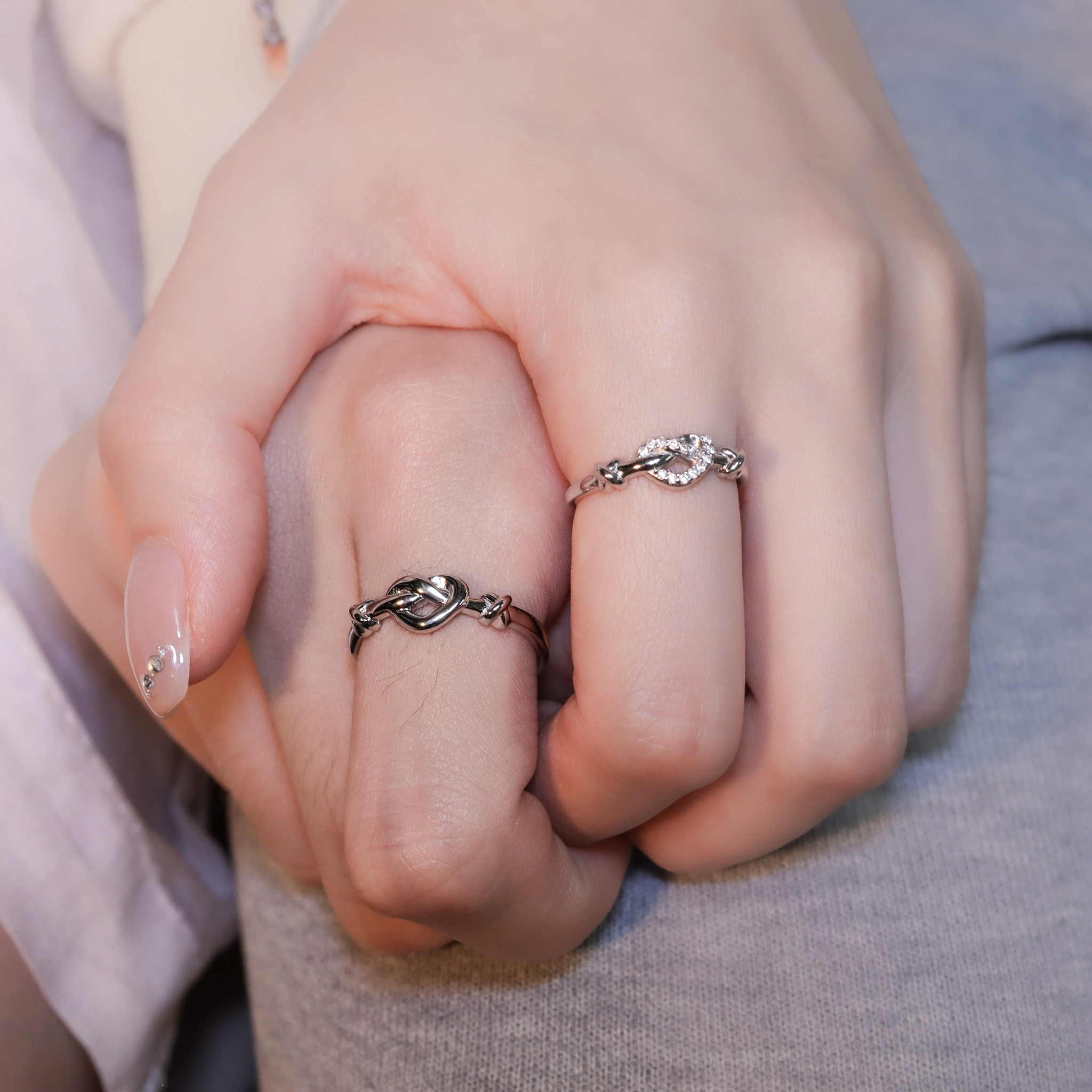 | 925純銀・ 厚鍍白金 | 愛意芊芊情侶戒指（男款/女款） | RI0863 |