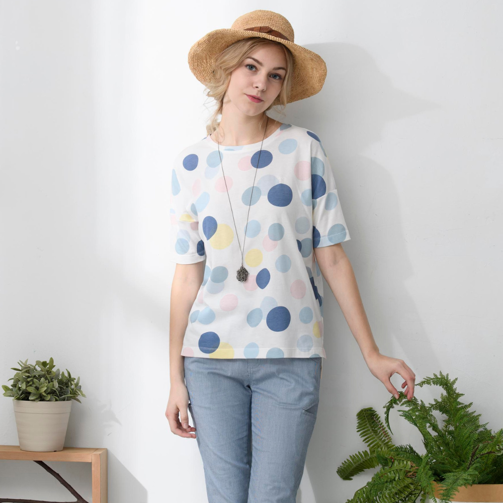 PIPPY 彩色圓點落肩袖純棉上衣 白