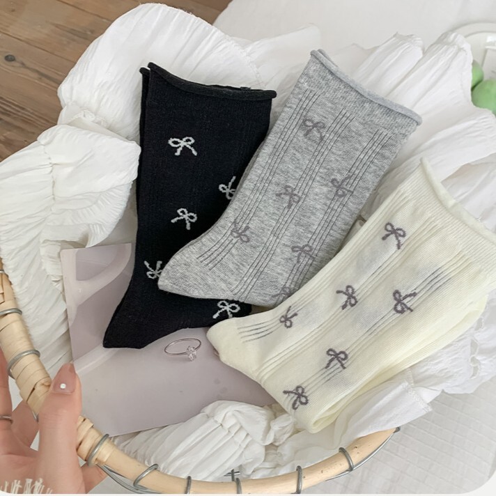 《5971》♾️薄款滿版蝴蝶結襪