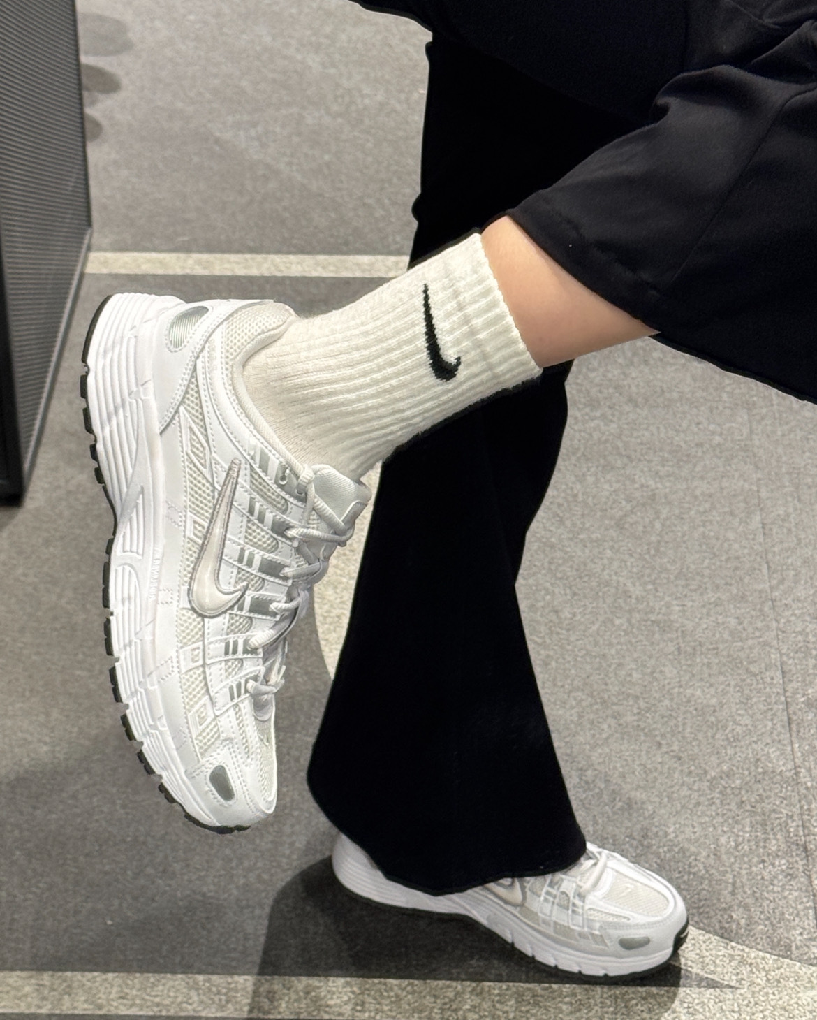 大童鞋 女鞋 NIKE P-6000 GS 白灰 復古 透氣 緩震 運動 休閒鞋【IHV5064-003】