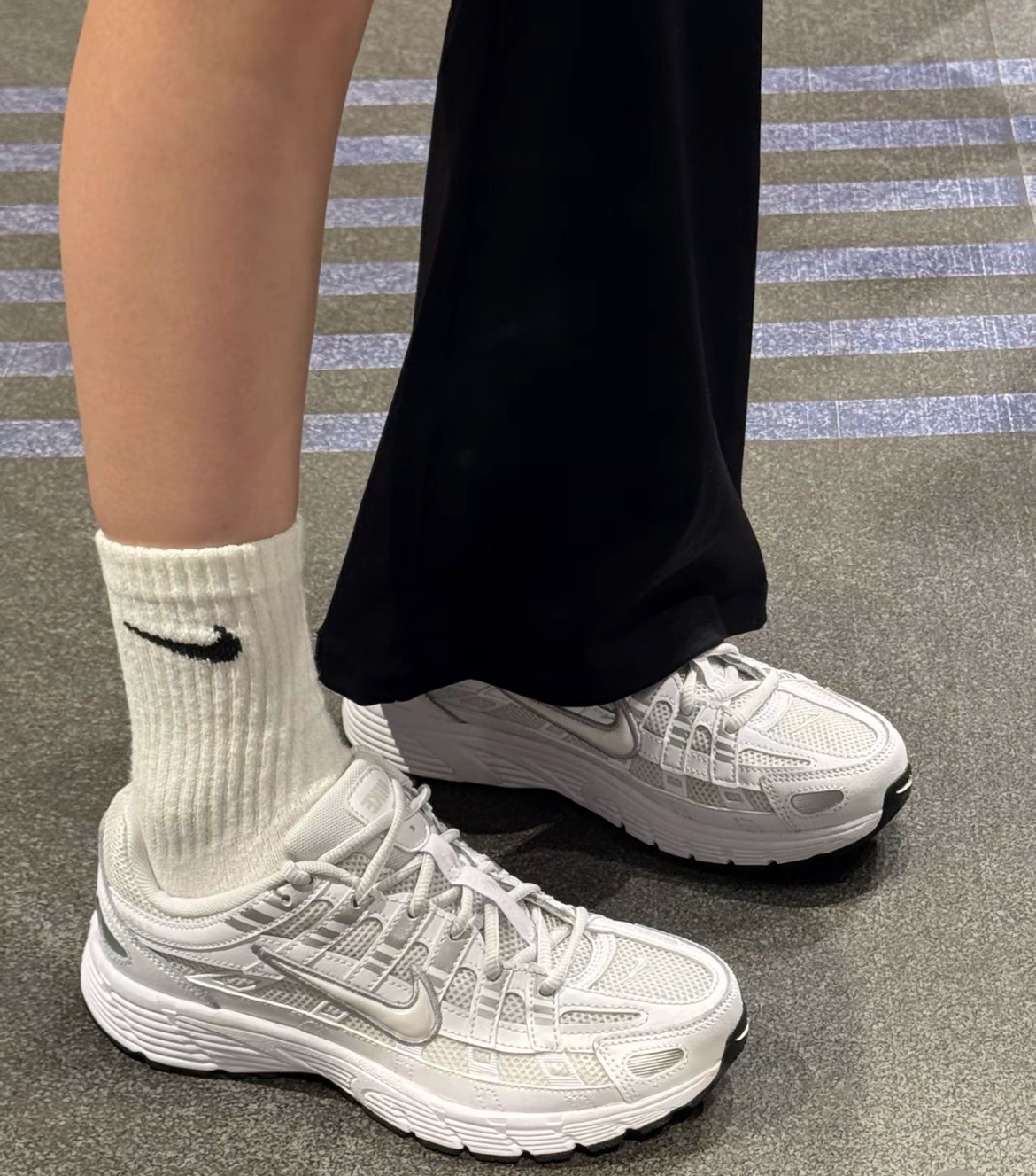 大童鞋 女鞋 NIKE P-6000 GS 白灰 復古 透氣 緩震 運動 休閒鞋【IHV5064-003】