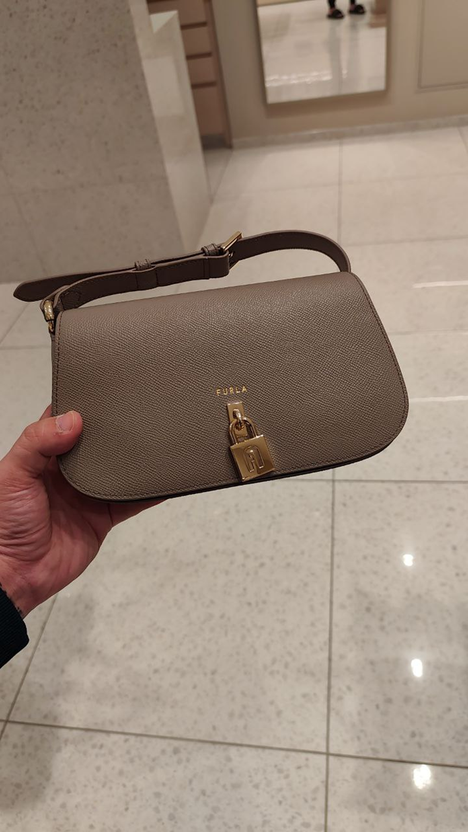 [E] FURLA STUCCO GRAY WB01036 BX0306 2572S ARTEMIS S SHOULDER BAG, 8050597402796 (EF50)