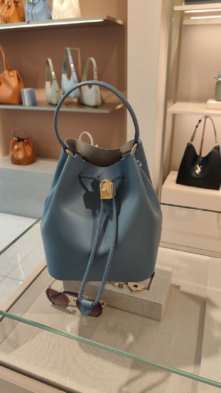 [E] FURLA CELESTIAL WB01599 BX3628 2495S LEVANTE S BUCKET BAG, 8050597599939 (EF57)