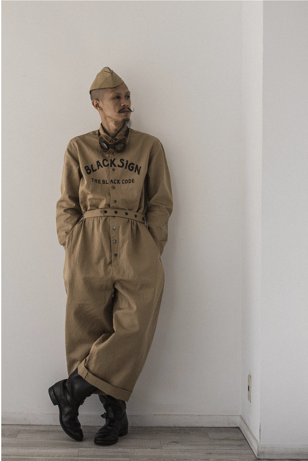 Black Sign Stealth Force Summer Suit with Sign / Desert Beige