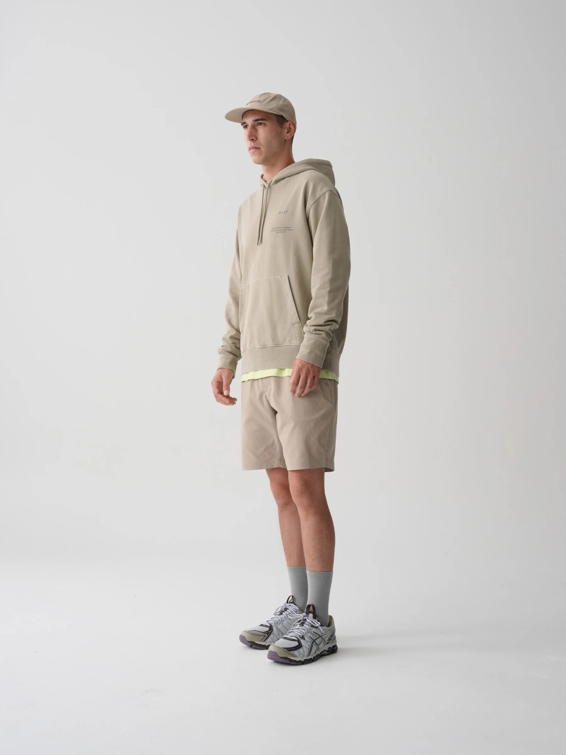 【MAAP】Transit Tech Short 日常休閒短褲 / Greige 燕麥灰