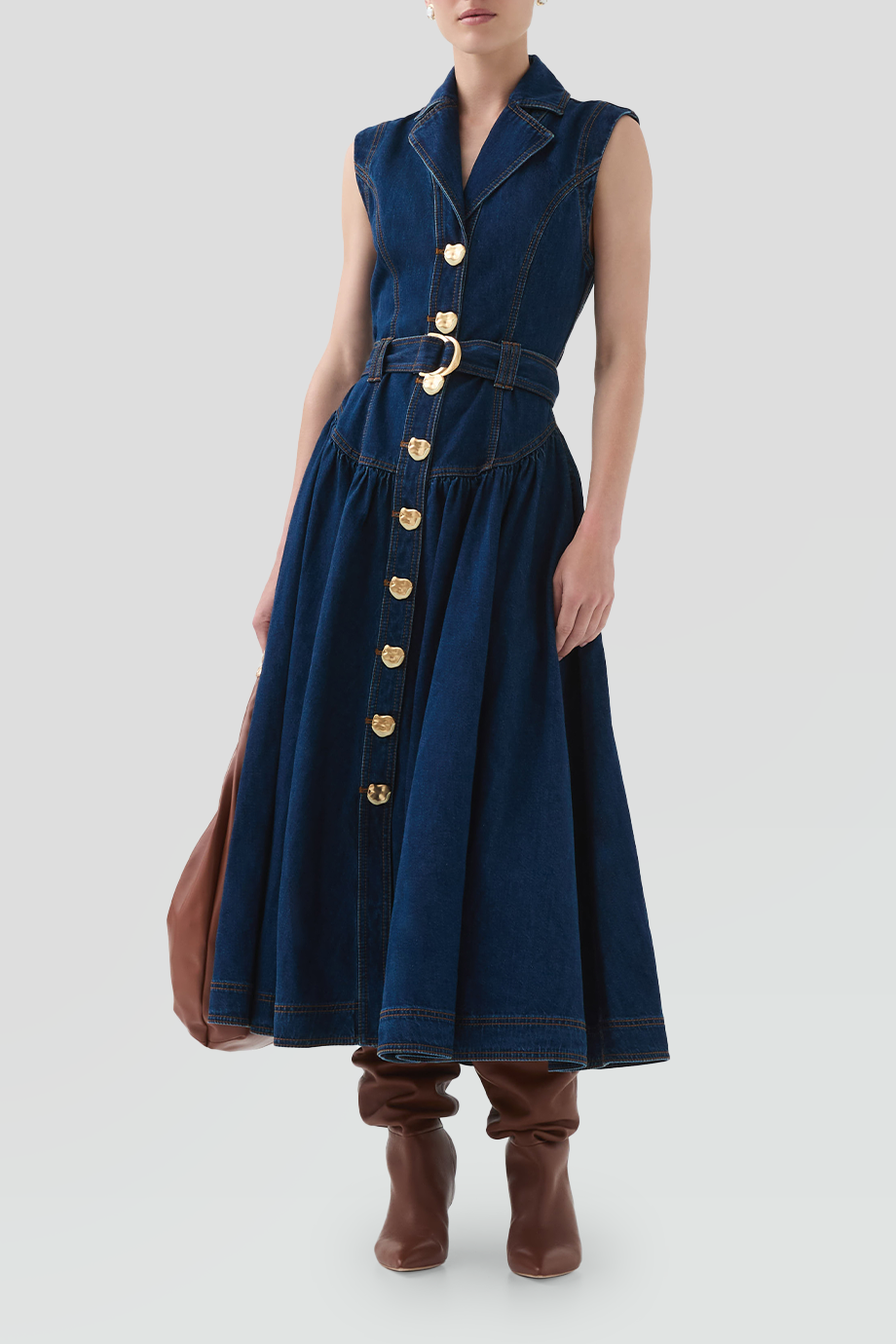 Aje｜ELENA 無袖翻領傘擺牛仔長洋裝