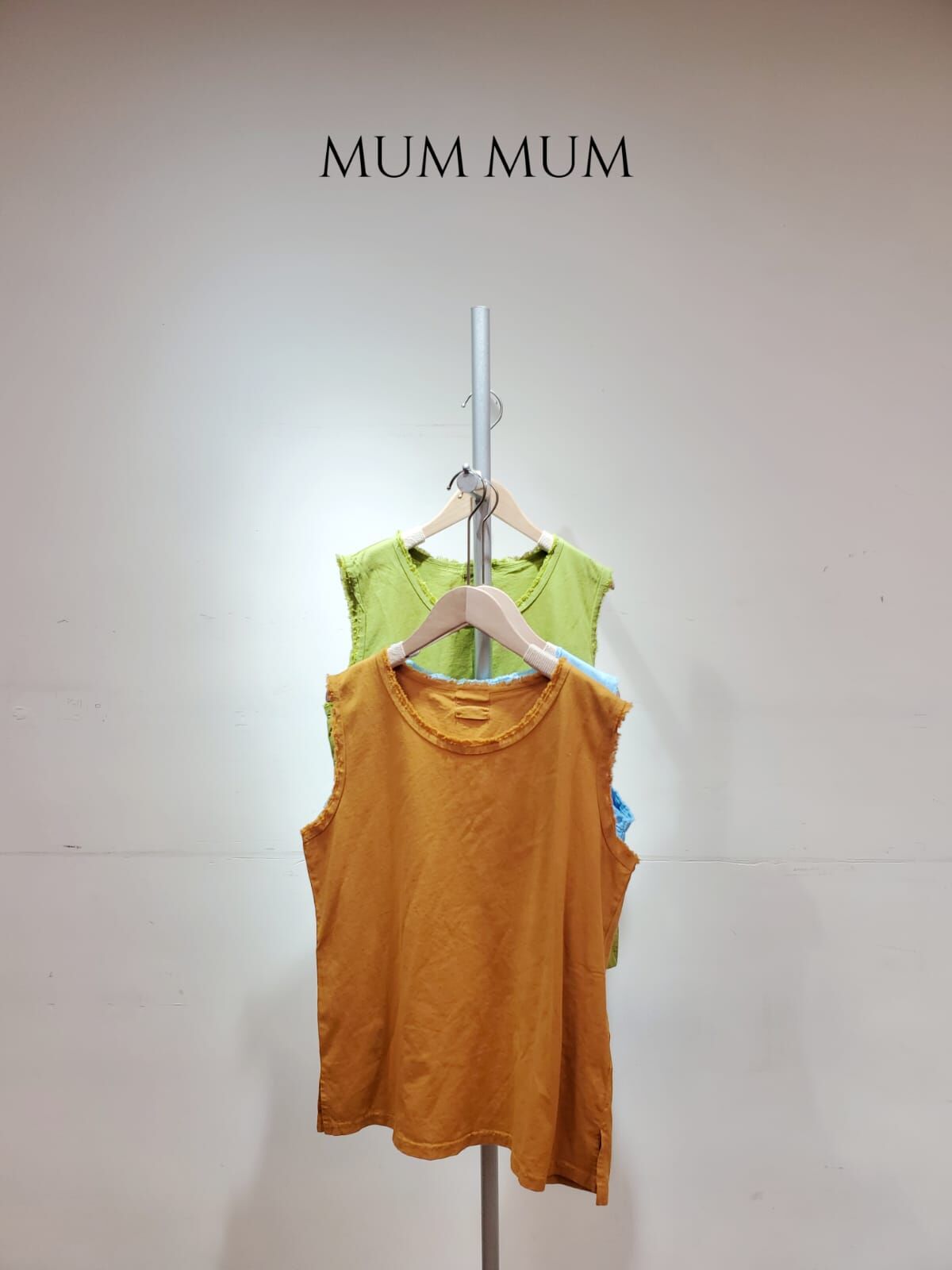 0212317a/毛邊圓領背心/38/40/23