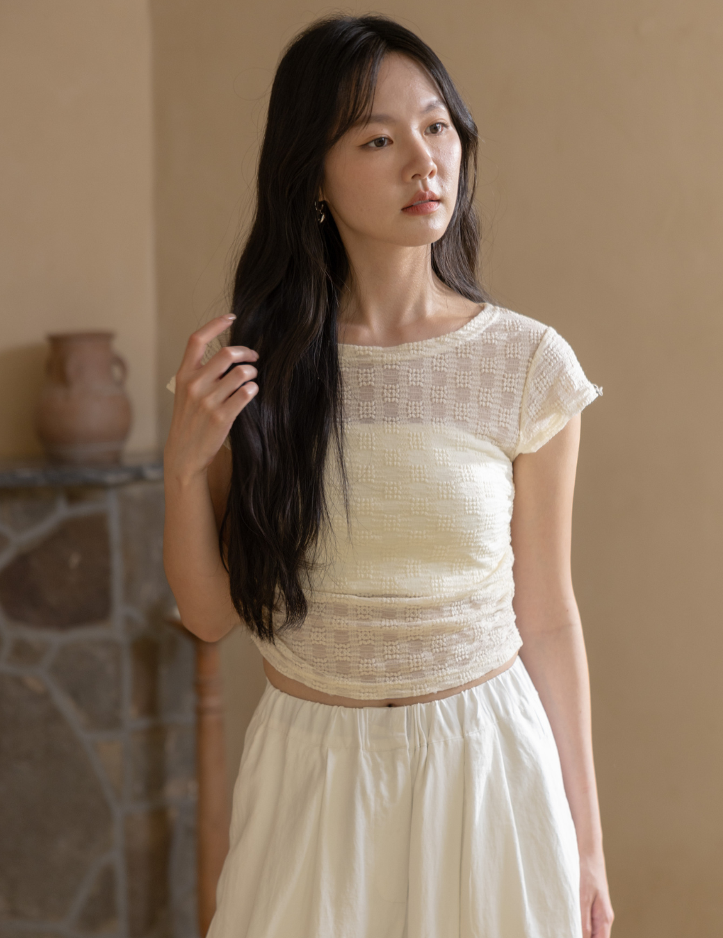 小花抓皺透膚短上衣（米白色/2尺寸）