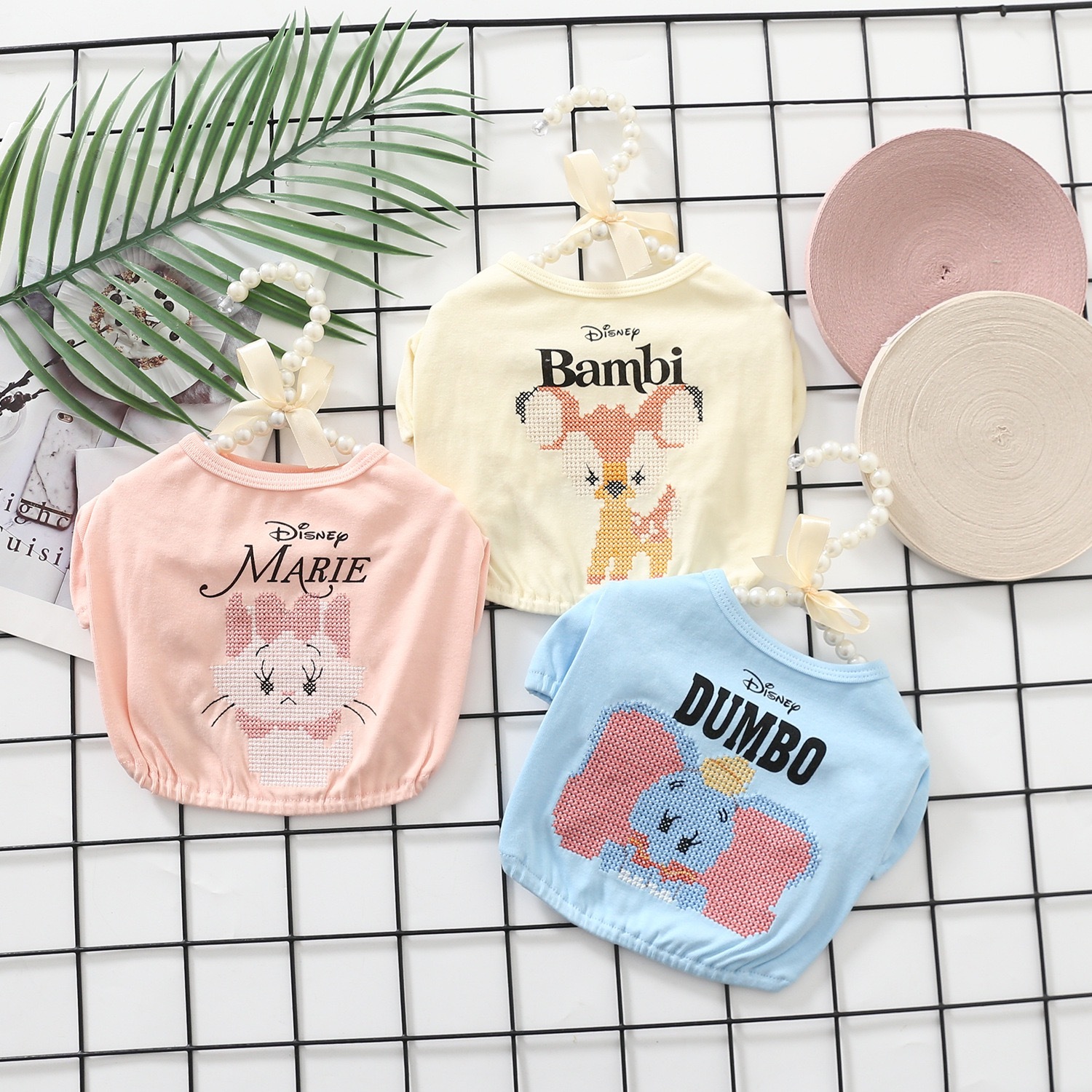 宠物衣服卡通刺绣 尺寸表在最后一张图