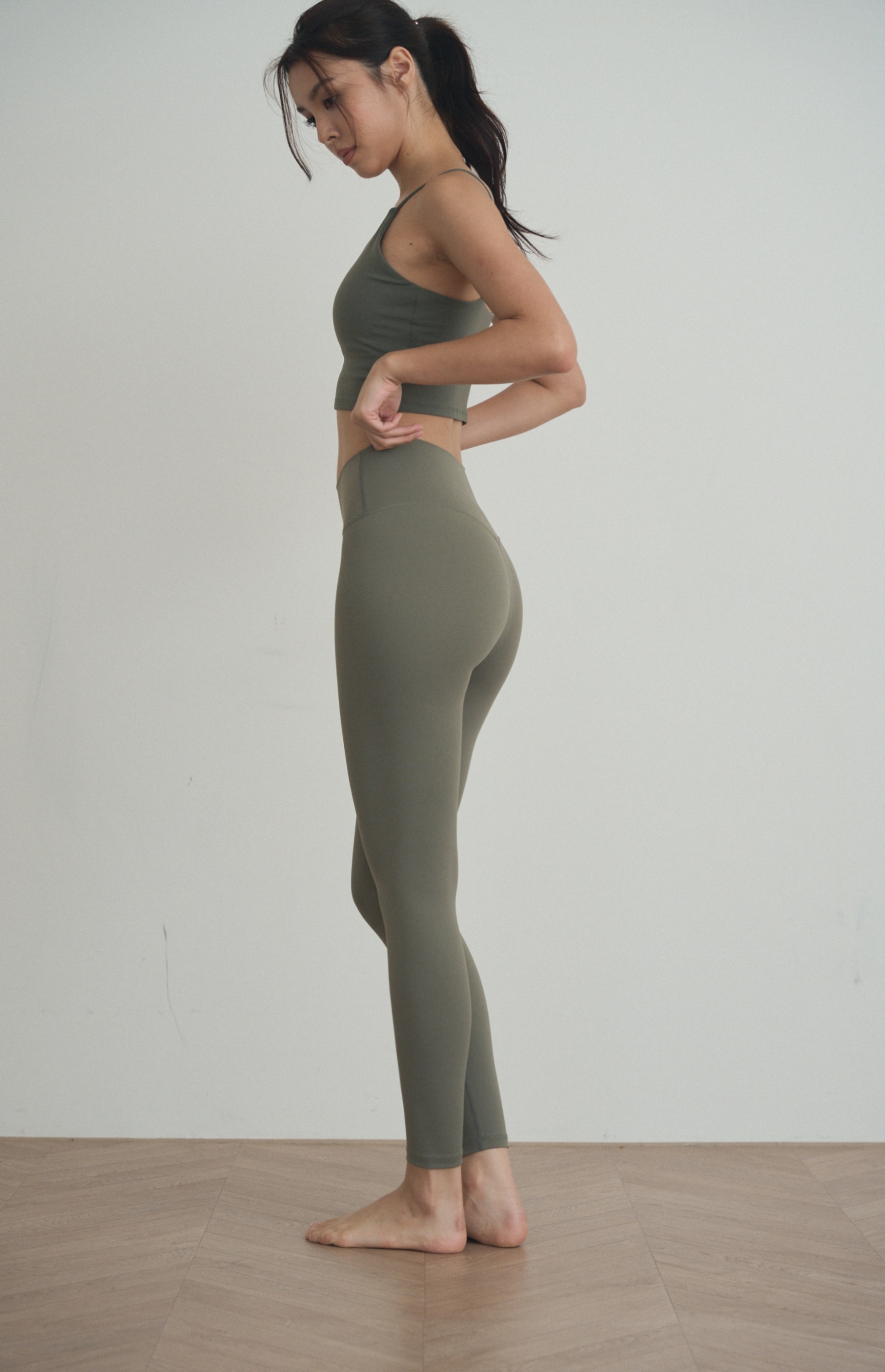 365超親膚瑜珈長褲-橄欖綠