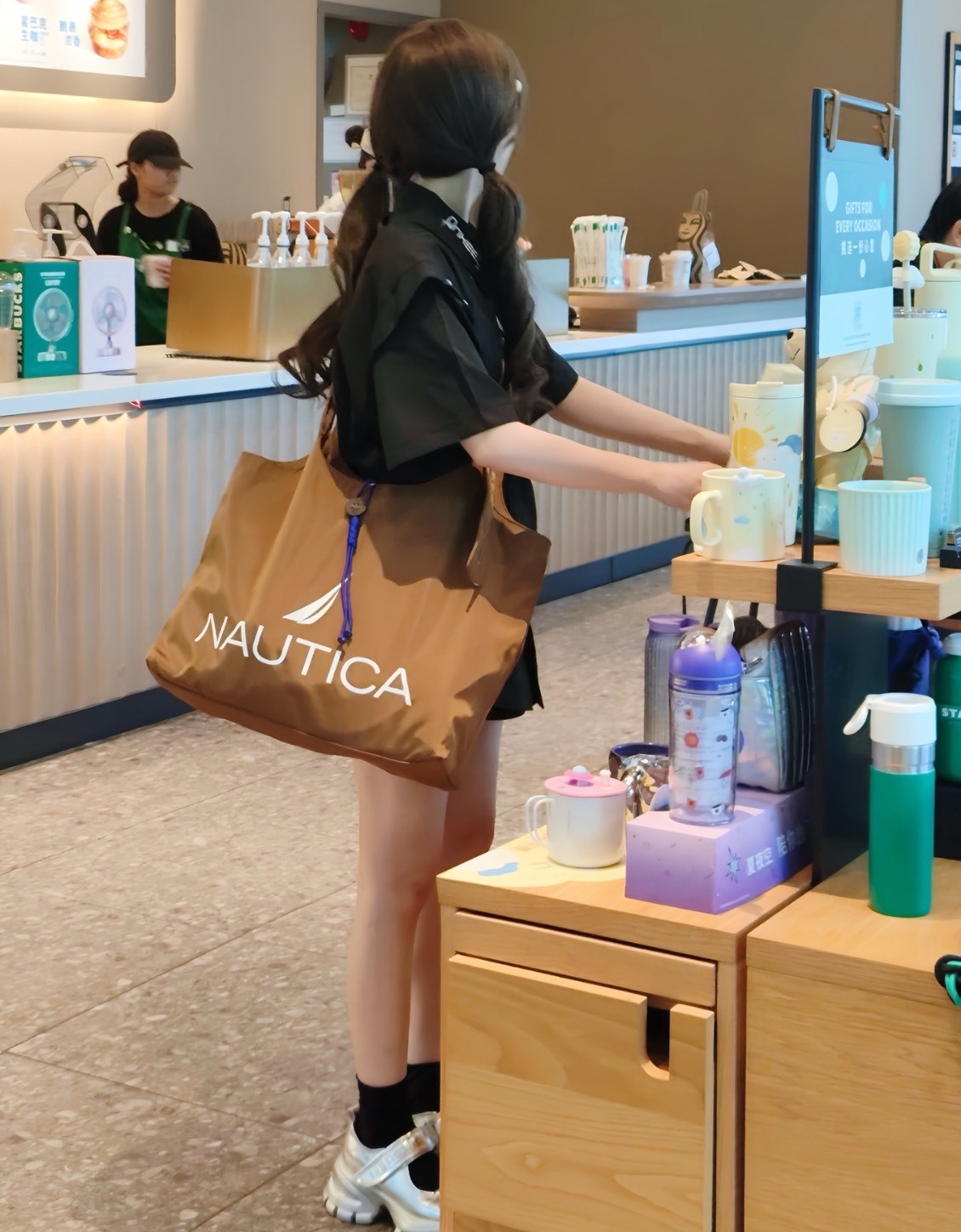 NAUTICA 日系大容量尼龍托特包-棕色