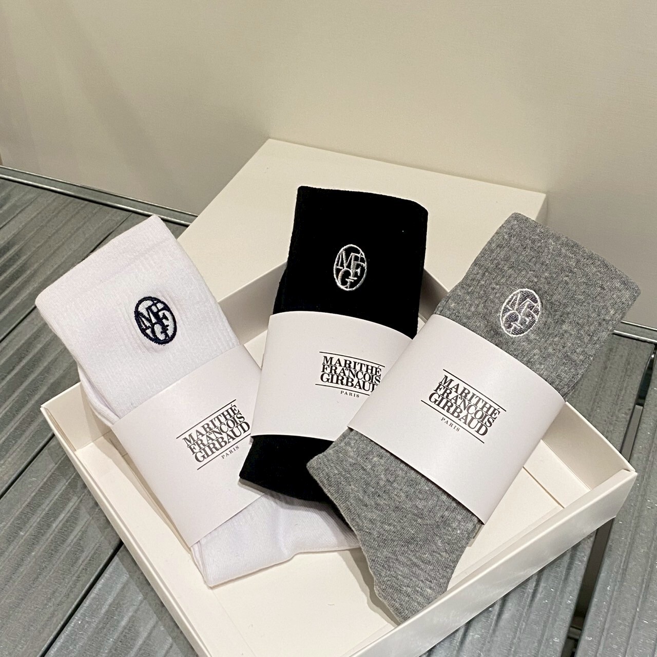 Marithe MFG 襪子三入組 長襪禮盒組 MFG44CSO101