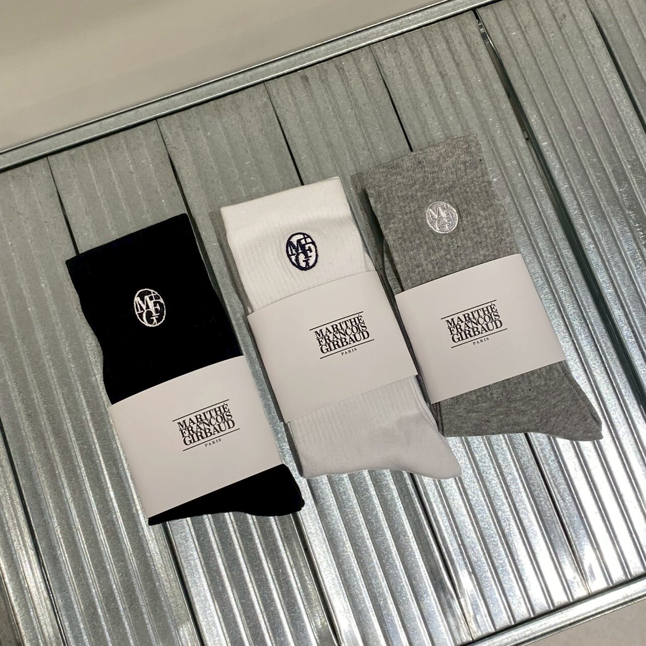 Marithe MFG 襪子三入組 長襪禮盒組 MFG44CSO101