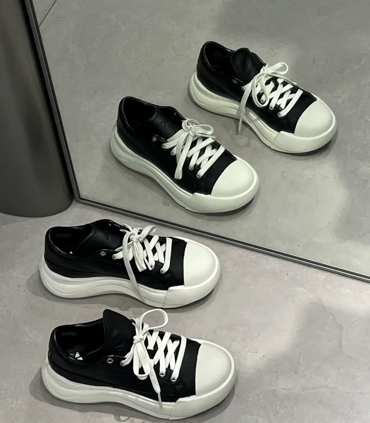 adidas MAXXCOURT PRO 黑色板鞋