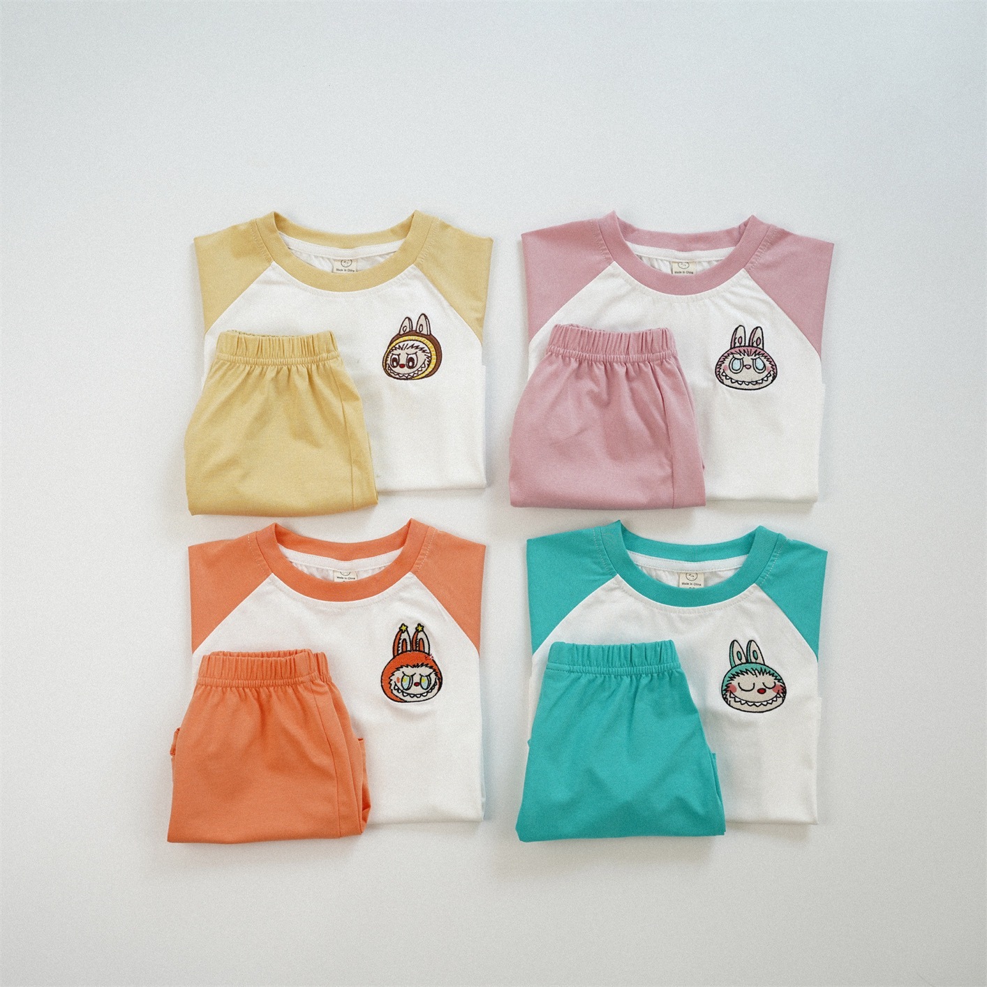 𝐋𝐚𝐛𝐮𝐛𝐮 刺繡拼色短袖套裝