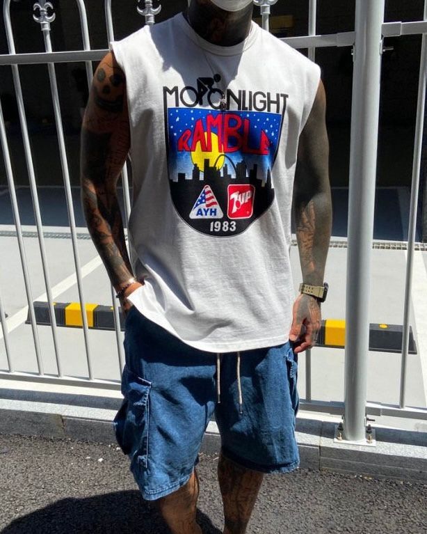 英文字圖案背心 V990