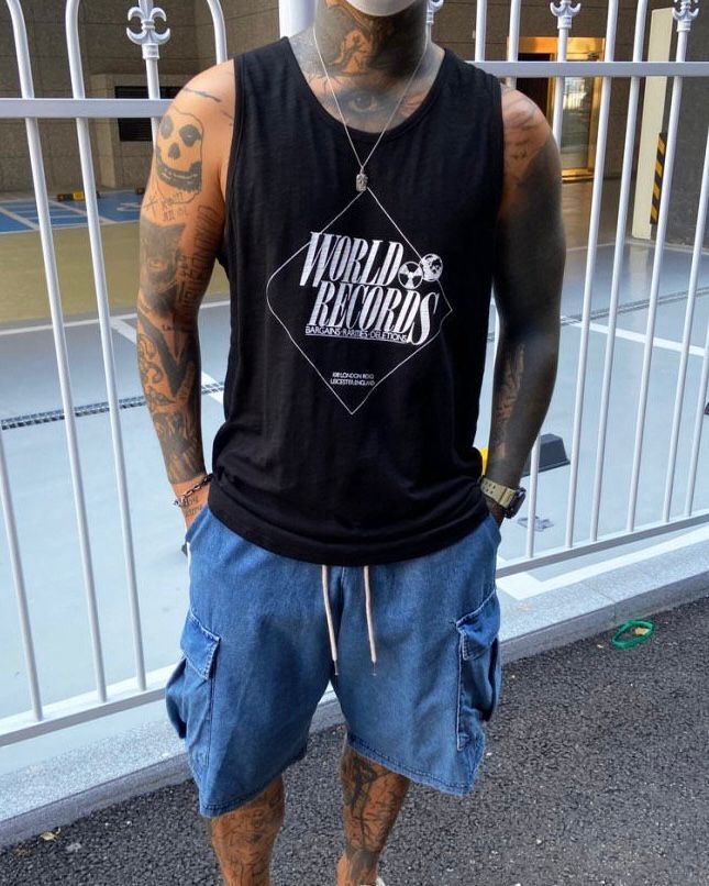 英文字圖案背心 V985