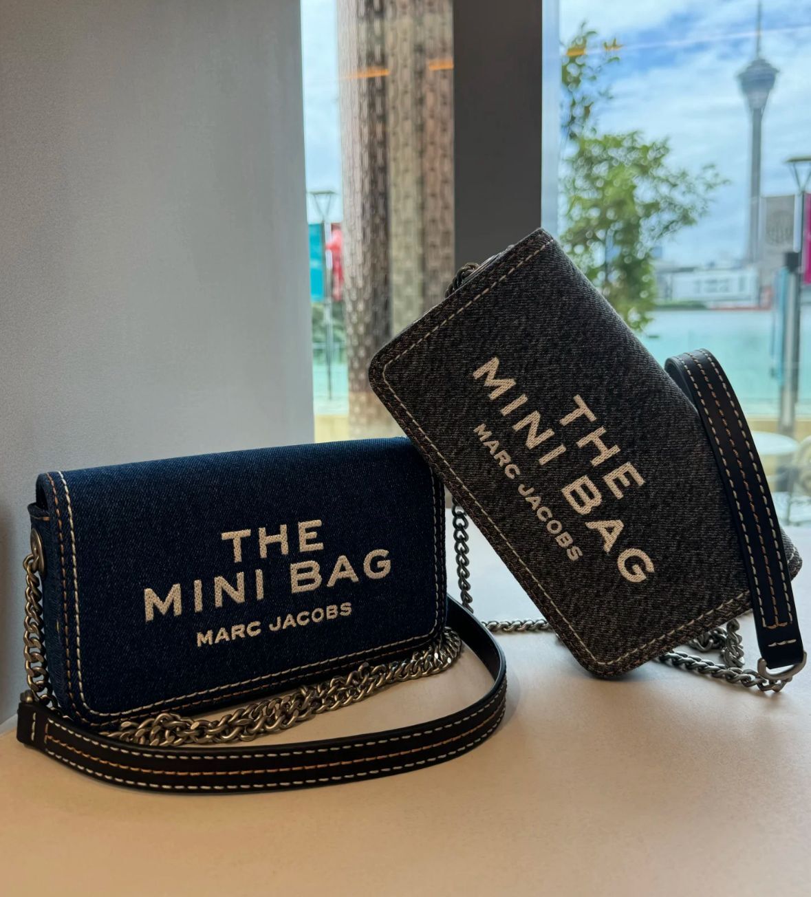 【預購】Marc Jacobs THE MINI G051410 牛仔布斜咩袋