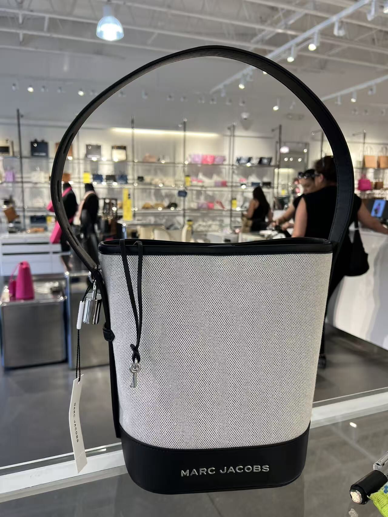 【預購】Marc Jacobs G051413 水桶包